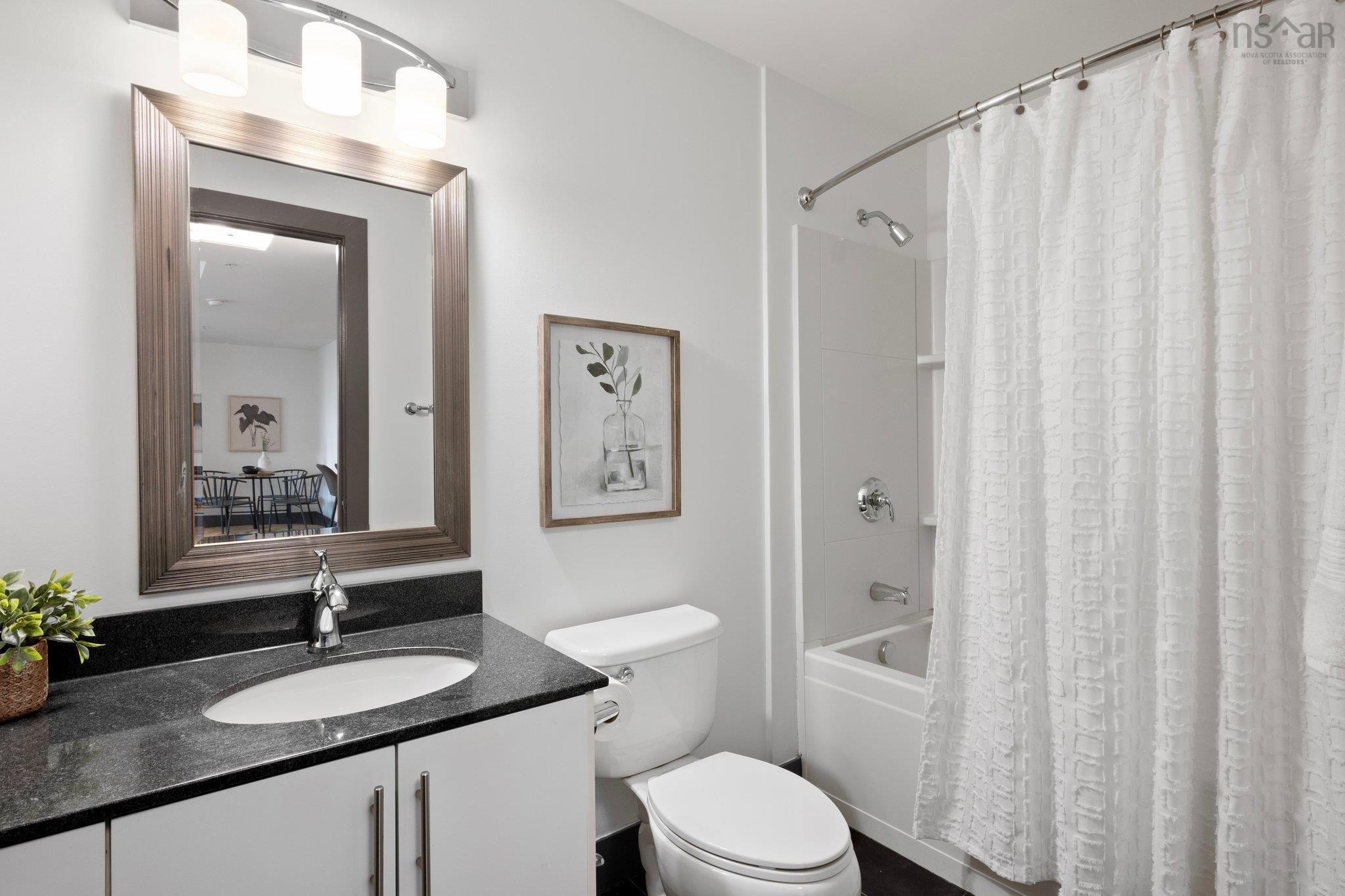 $529,900.00: 808 3471 Dutch Village Road, Halifax