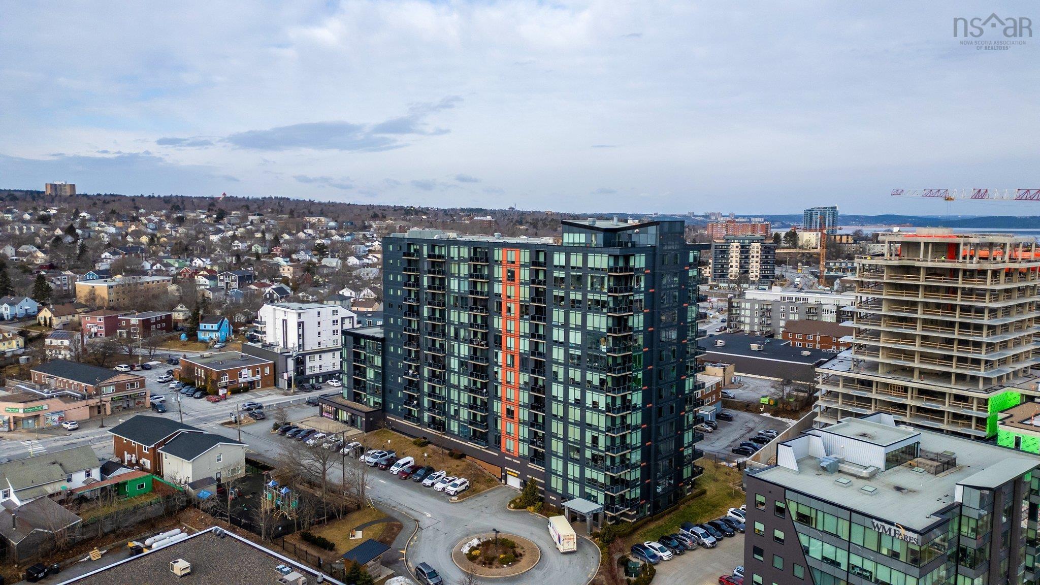 $529,900.00: 808 3471 Dutch Village Road, Halifax