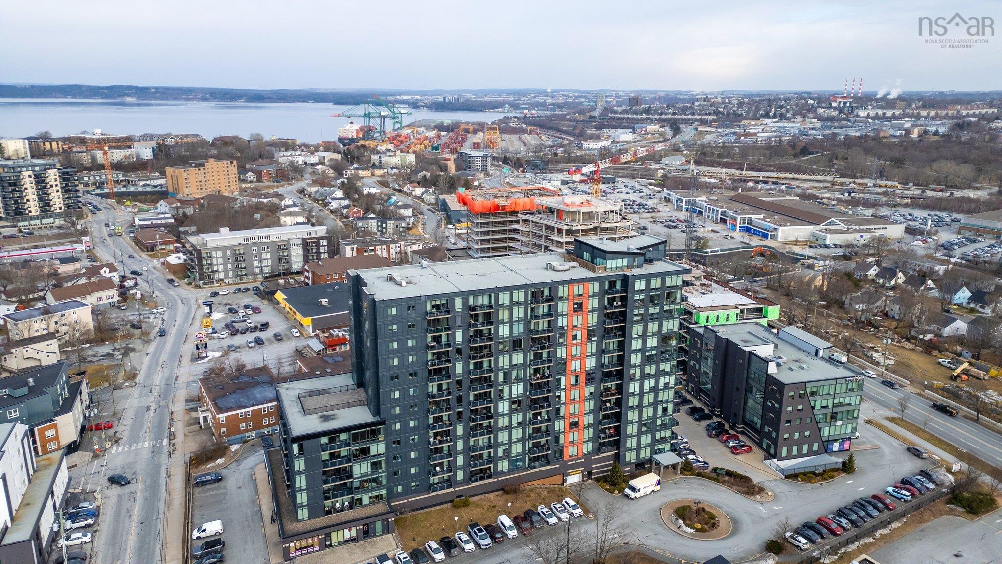 $529,900.00: 808 3471 Dutch Village Road, Halifax