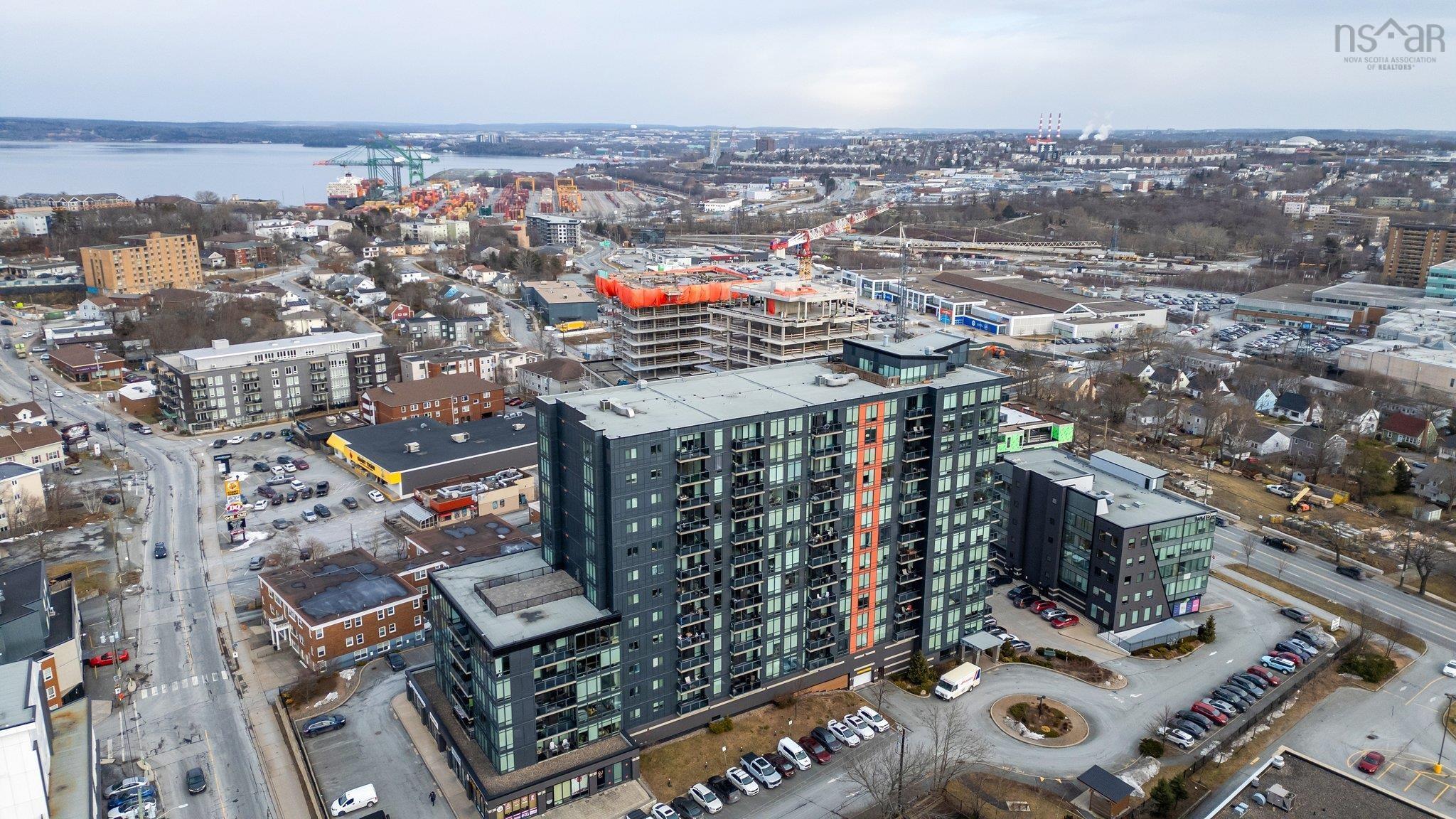 $529,900.00: 808 3471 Dutch Village Road, Halifax