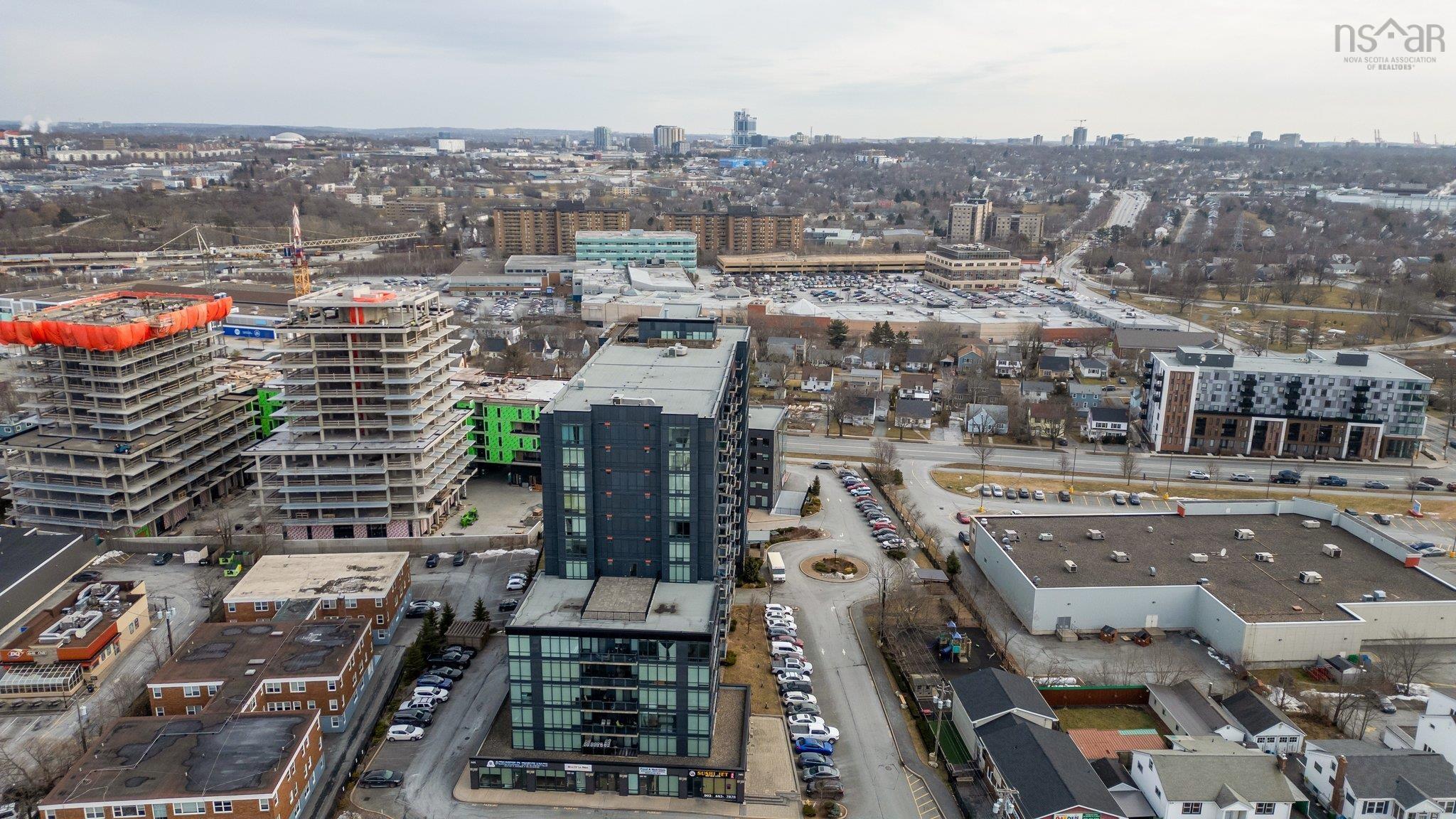 $529,900.00: 808 3471 Dutch Village Road, Halifax