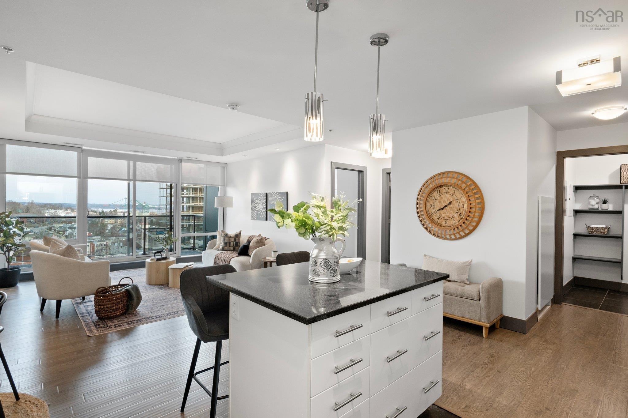 $529,900.00: 808 3471 Dutch Village Road, Halifax