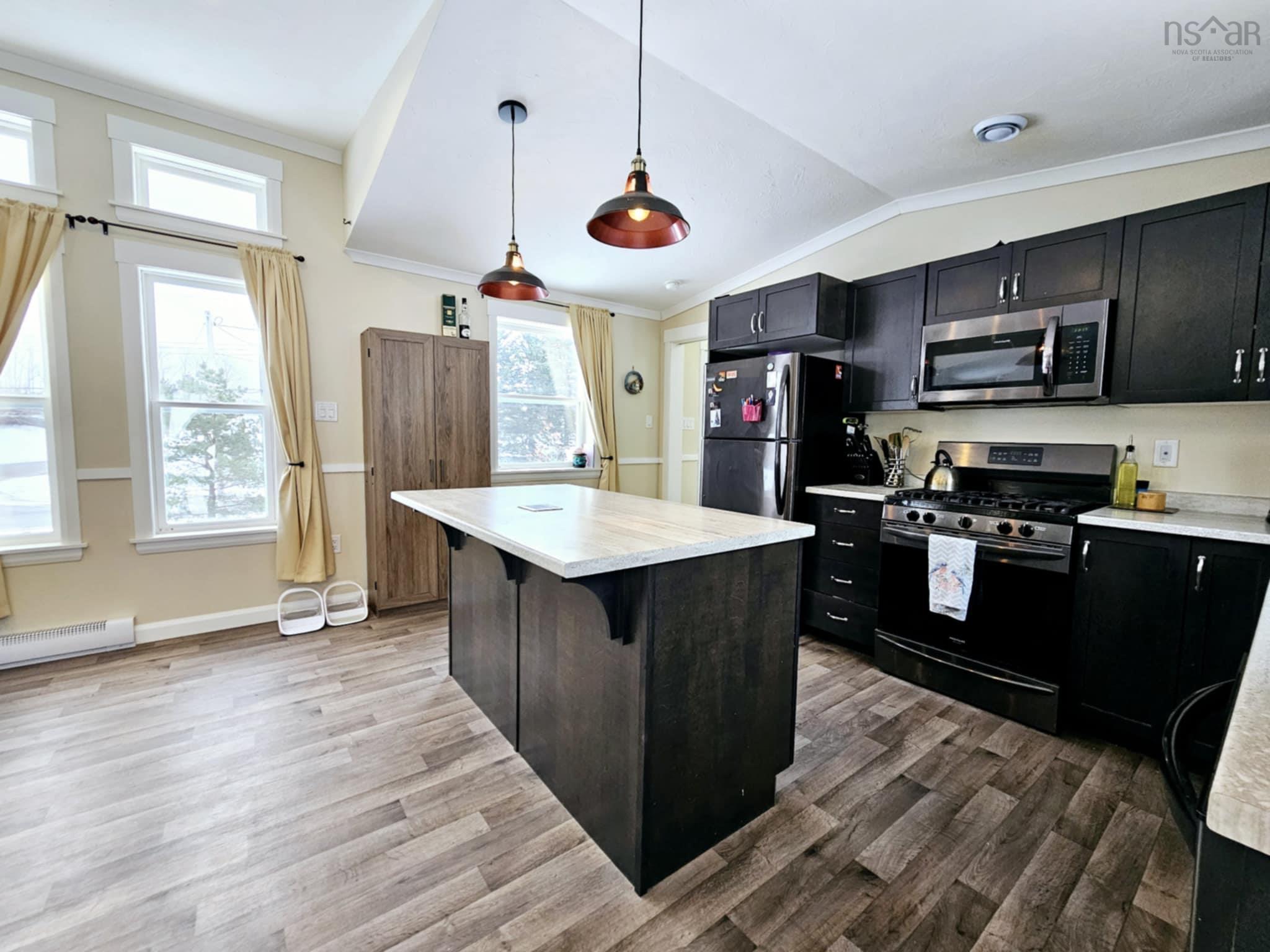 $268,500.00: 2604 Foxbrook Road, Westville