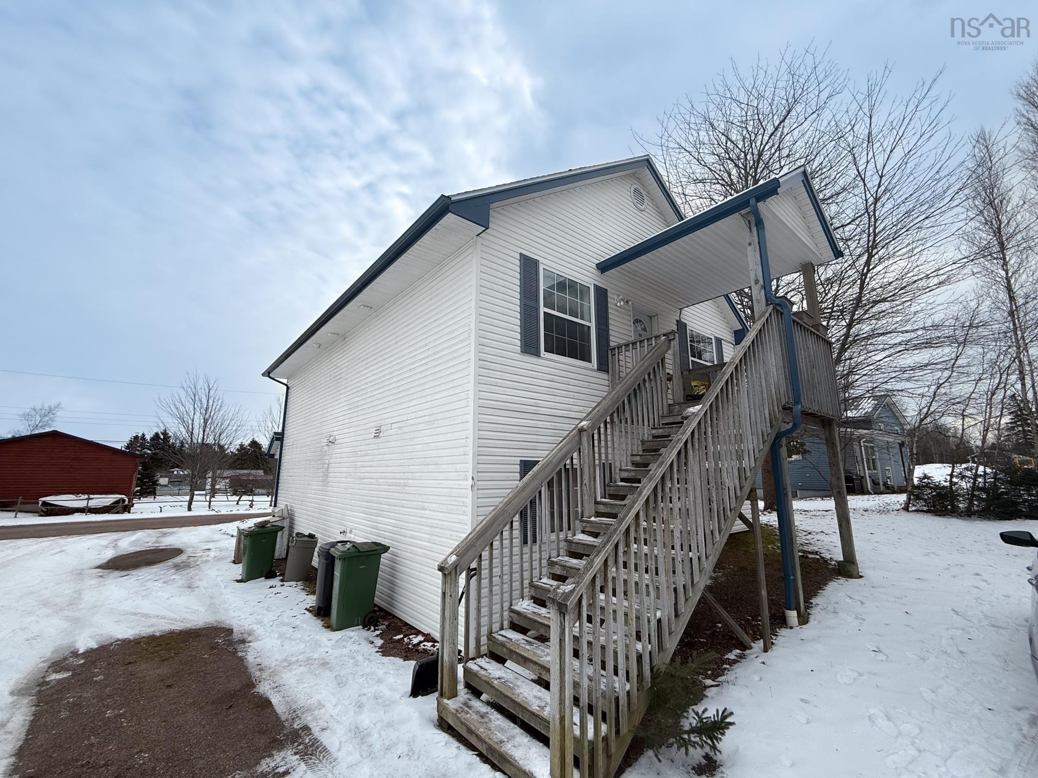 $499,900.00: A & B 8 Alana Drive, Truro