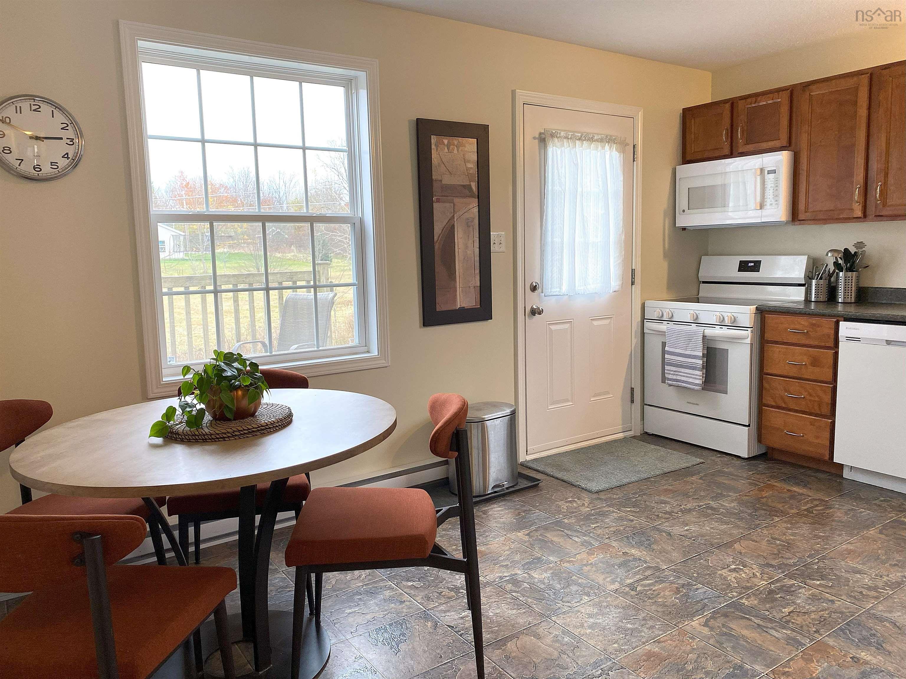 $335,900.00: 42 Chambers Close, Wolfville