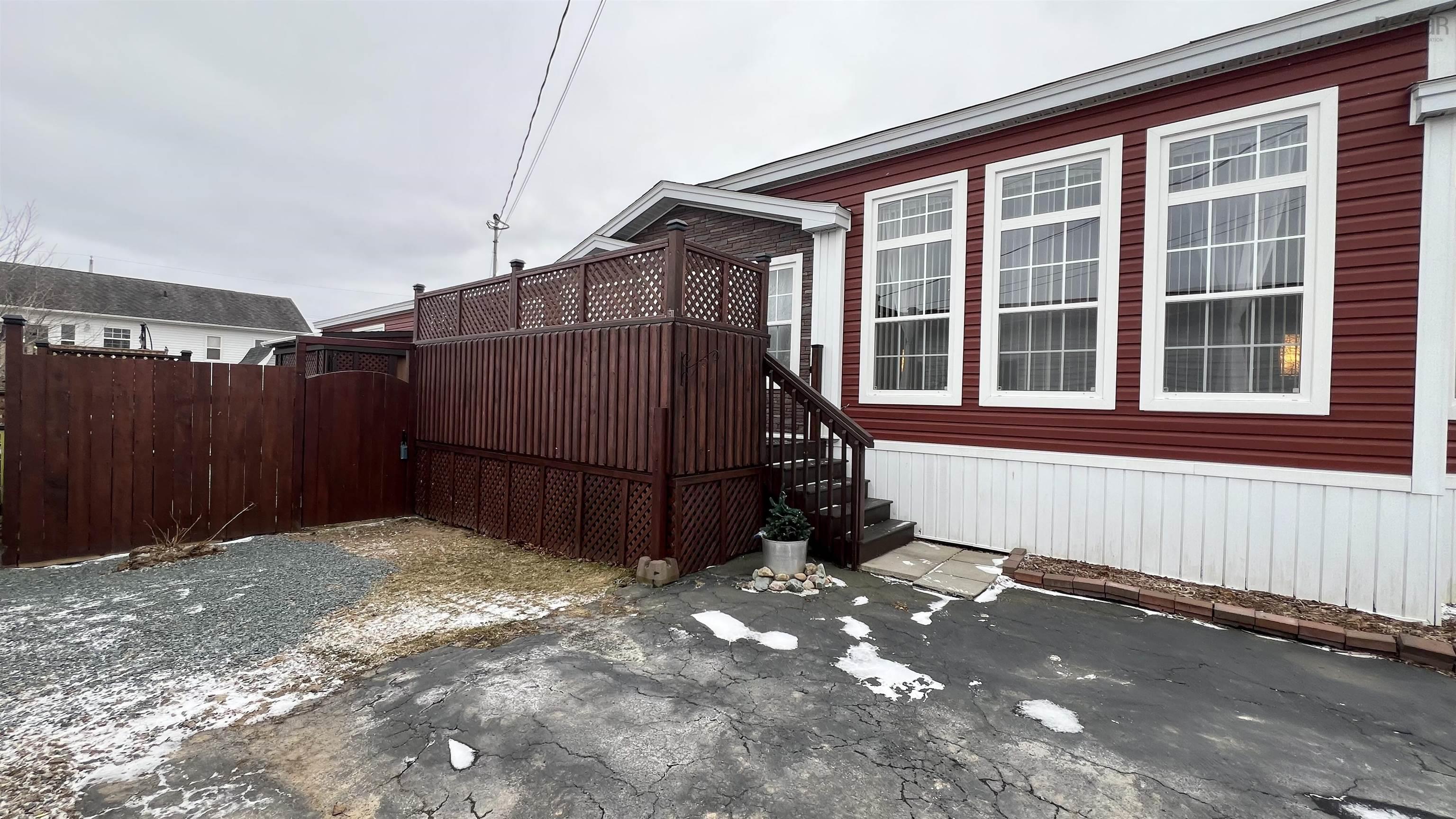 $304,900.00: 85 Birchill Drive, Eastern Passage