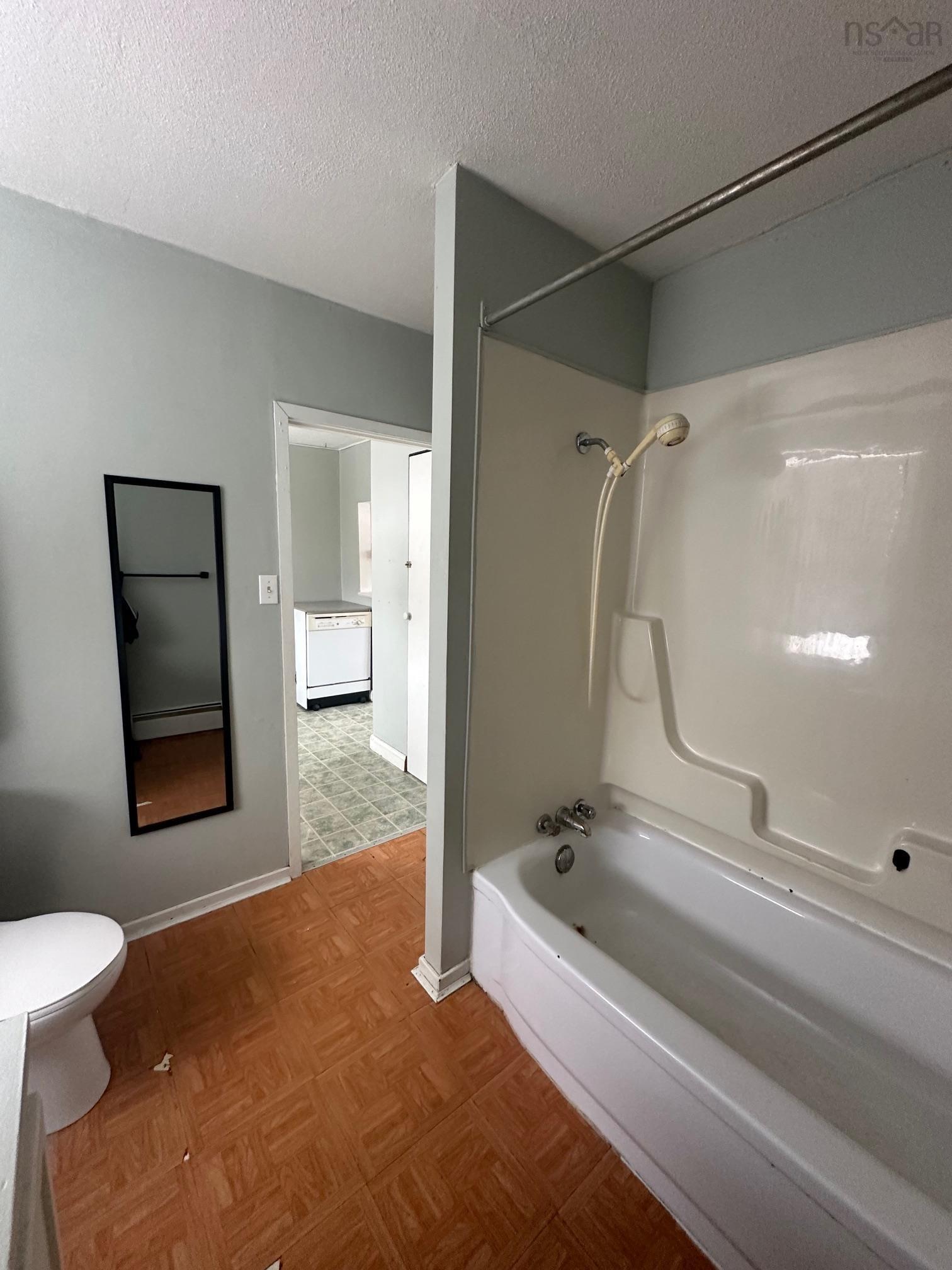 $139,900.00: 110 Duke Street, Trenton