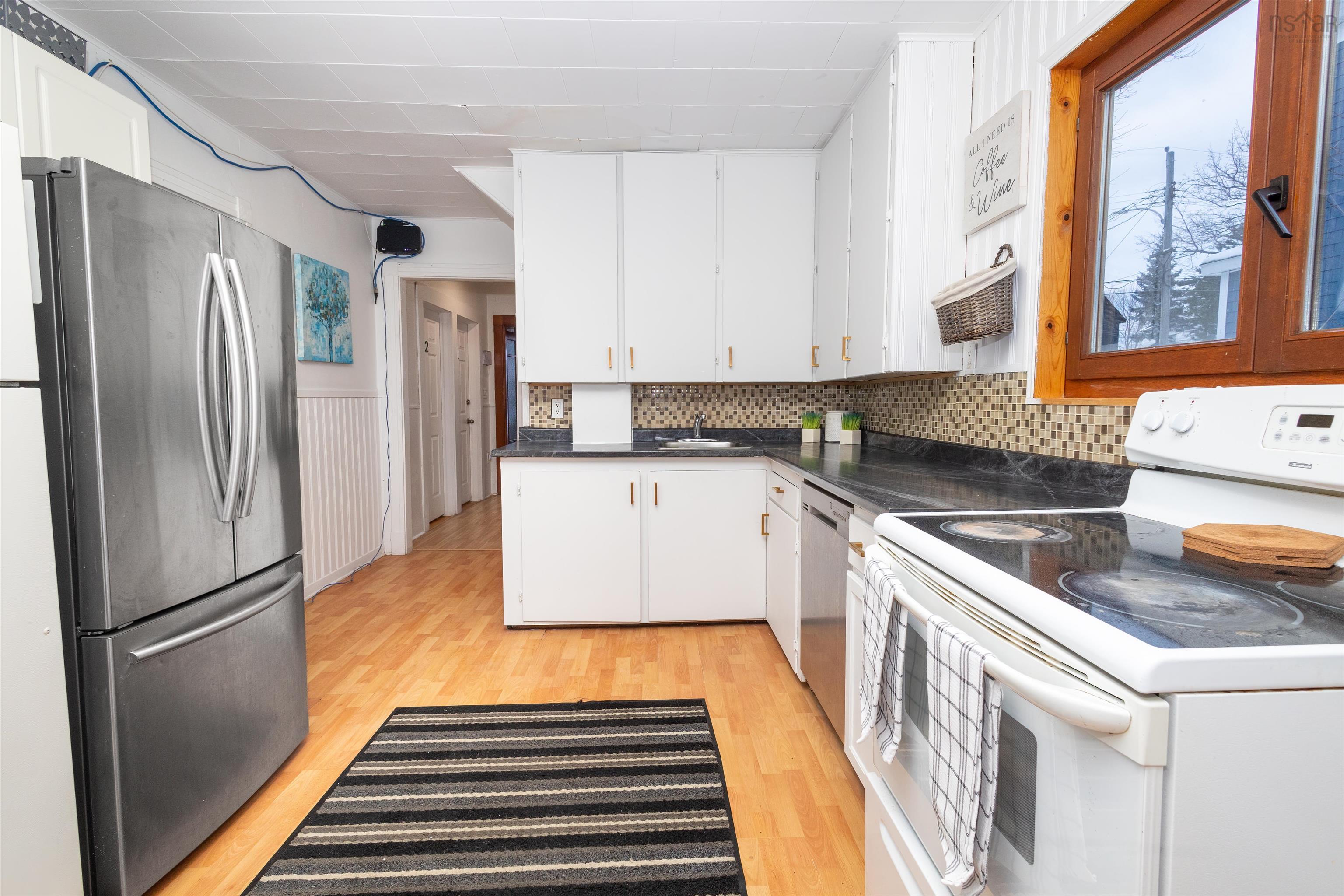 $289,900.00: 208 Whitney Avenue, Sydney