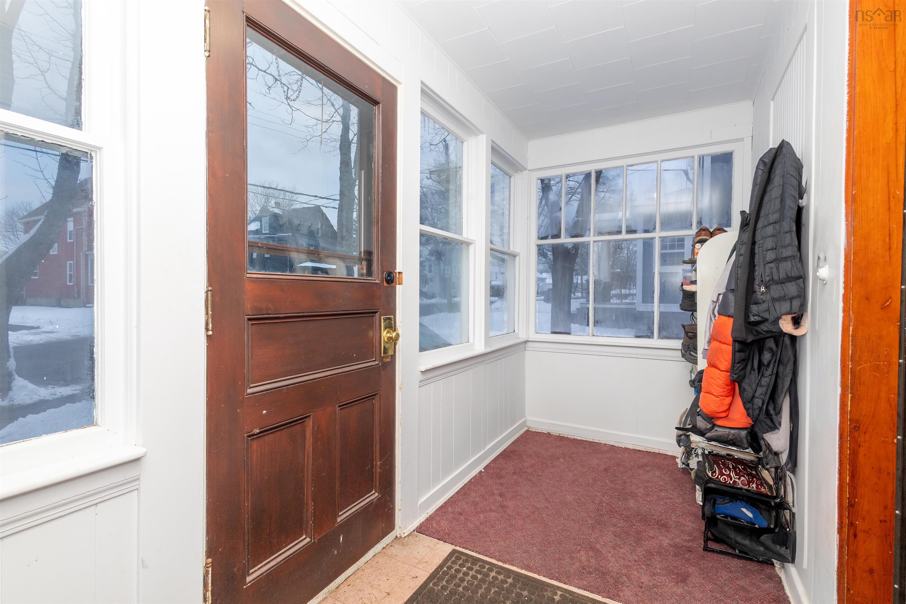 $289,900.00: 208 Whitney Avenue, Sydney