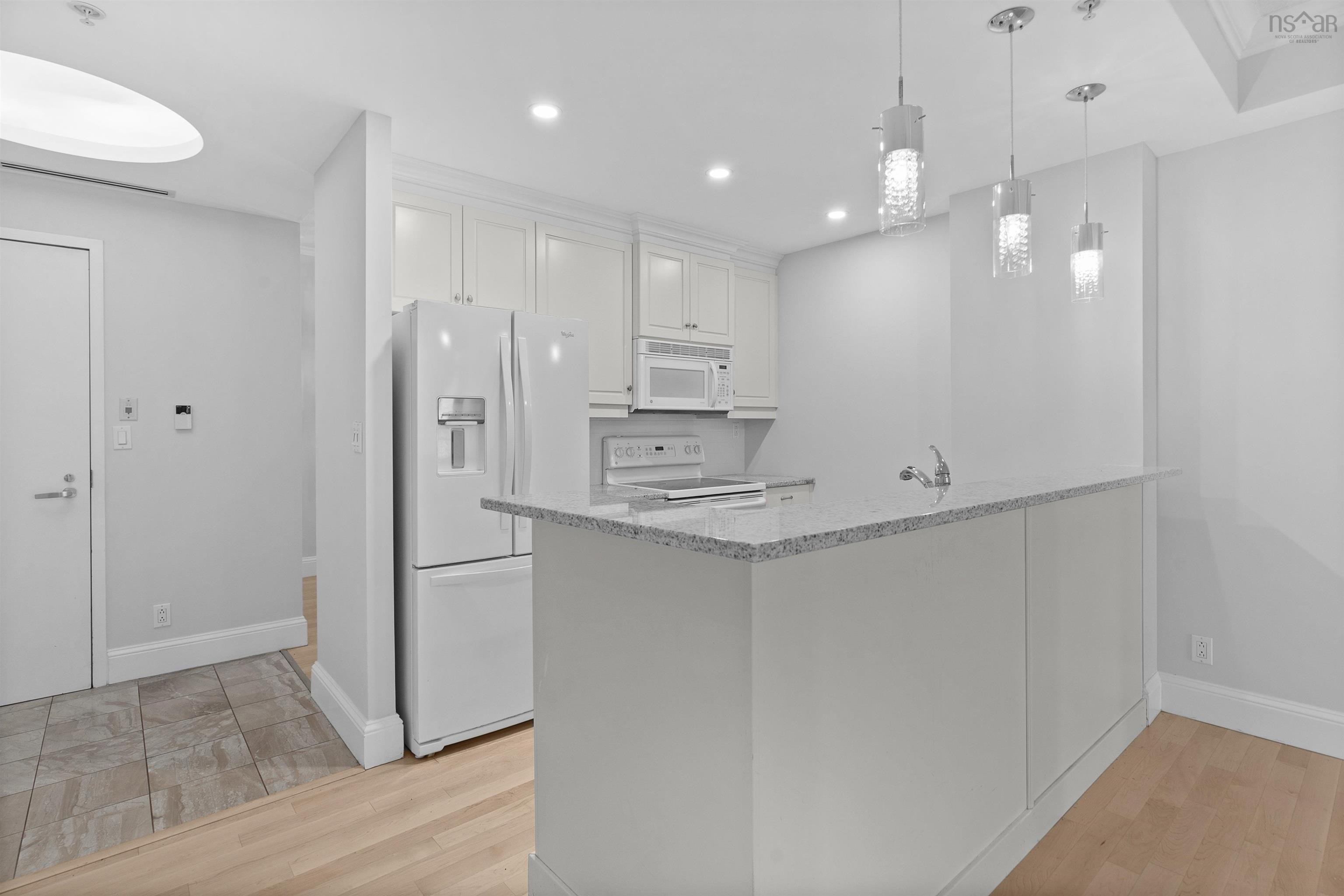 $650,000.00: 1010 1550 Dresden Row, Halifax
