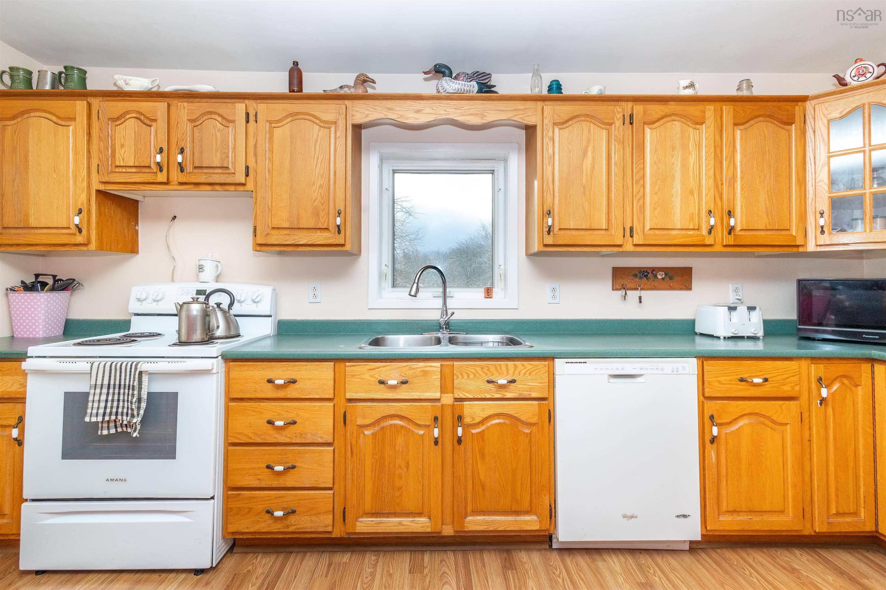 $224,000.00: 3183 Grand Mira North Road, Sandfield