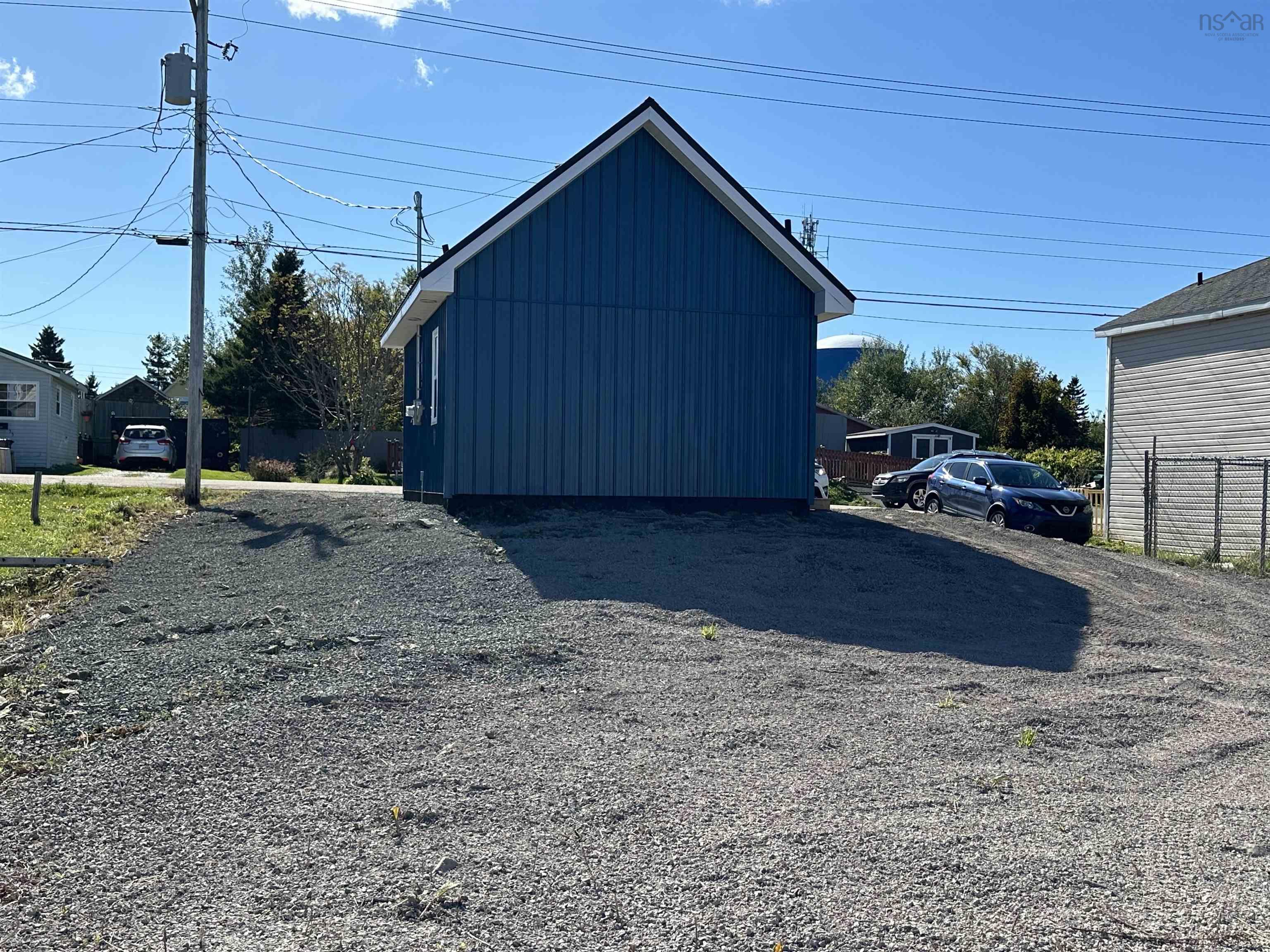$100,000.00: 46 Queen Street, Scotchtown