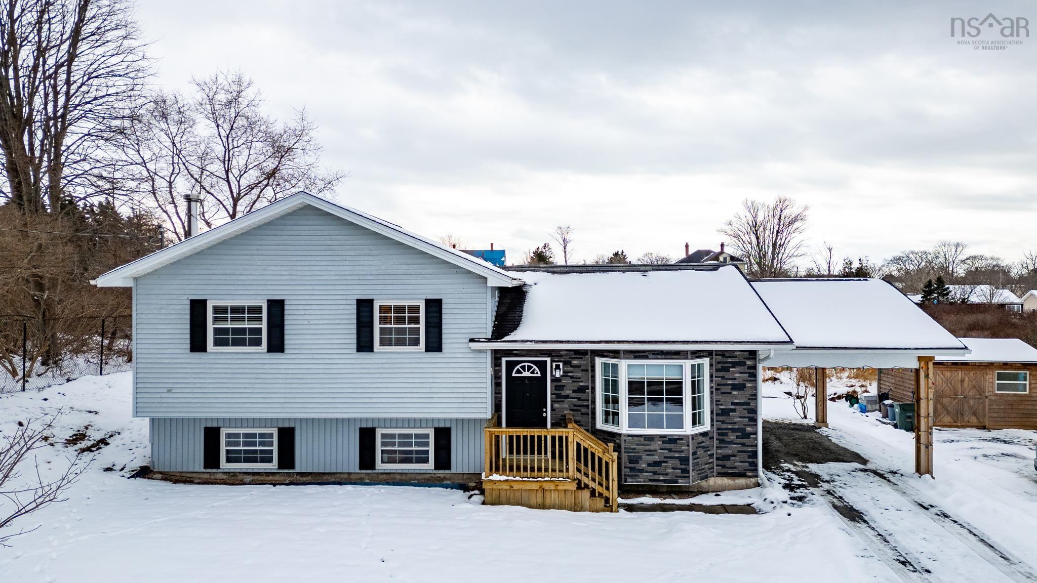 $340,000.00: 7 Vaughne Court, Yarmouth
