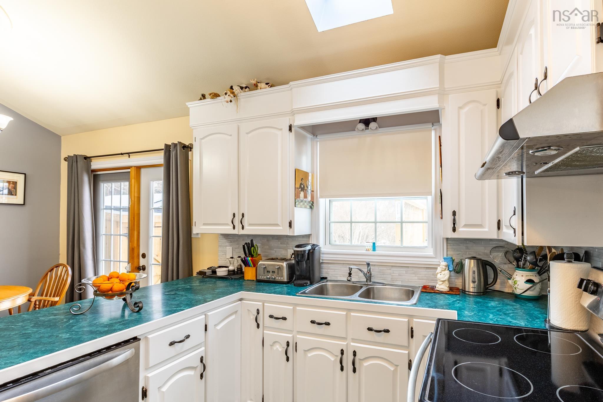 $340,000.00: 7 Vaughne Court, Yarmouth