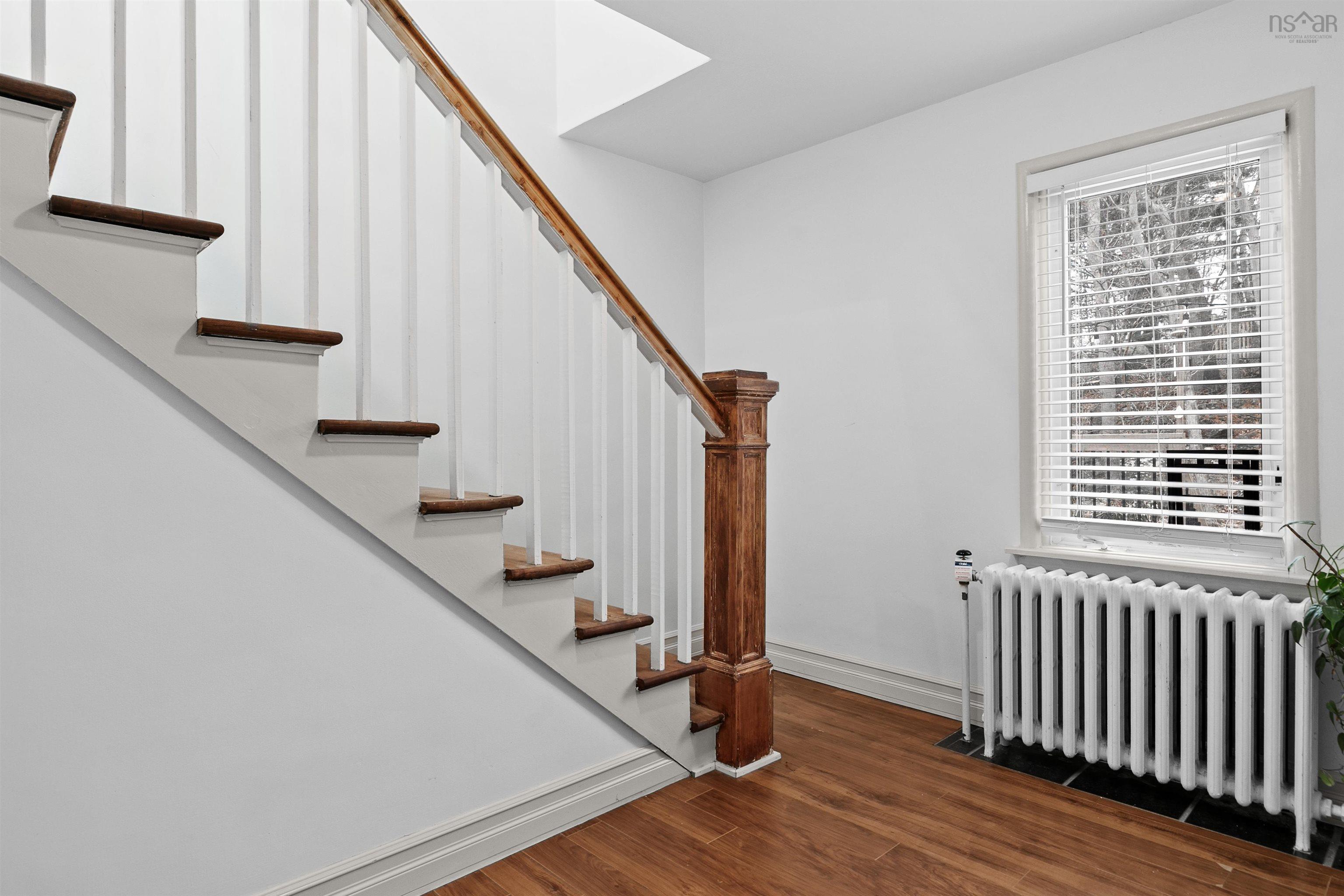 $629,900.00: 5 Forward Avenue, Halifax