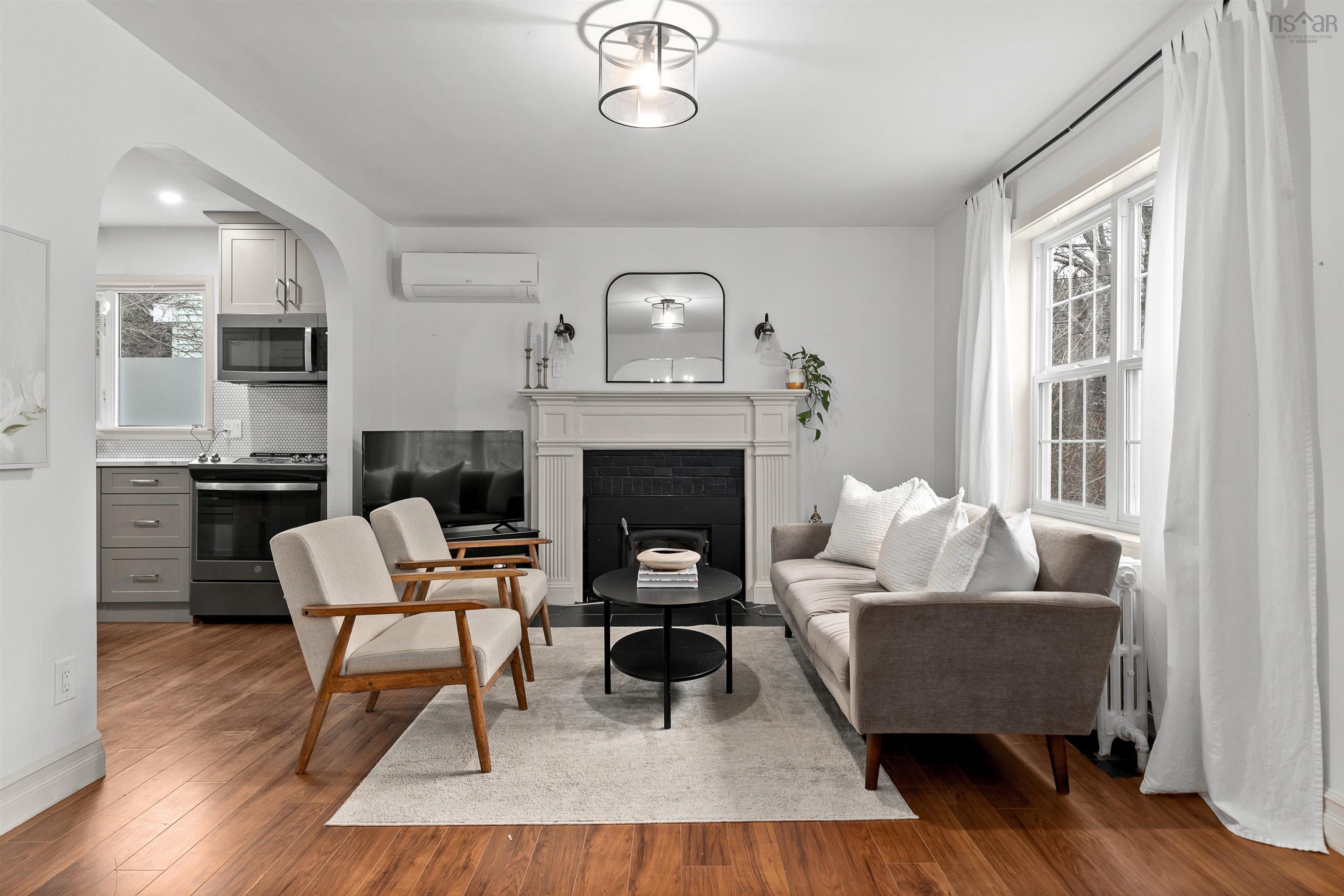 $629,900.00: 5 Forward Avenue, Halifax