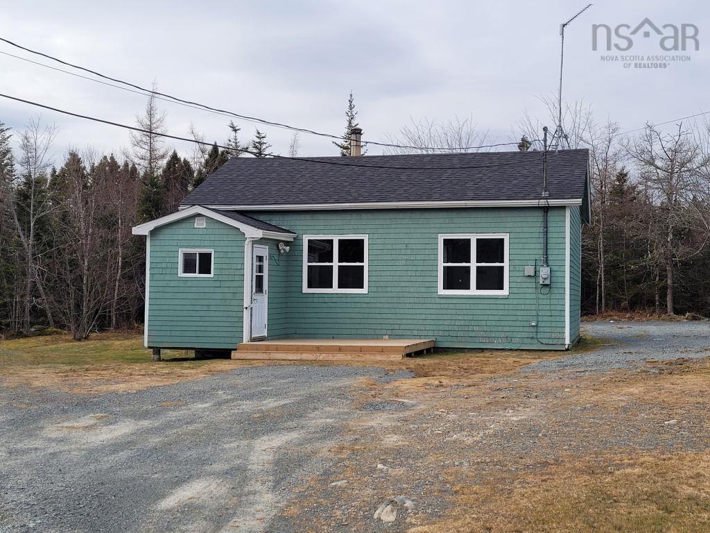 $125,000.00: 1931 West Ship Harbour Road, Debaies Cove