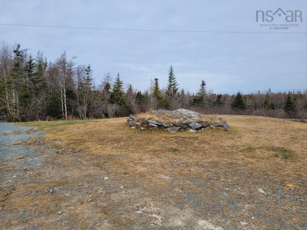 $125,000.00: 1931 West Ship Harbour Road, Debaies Cove