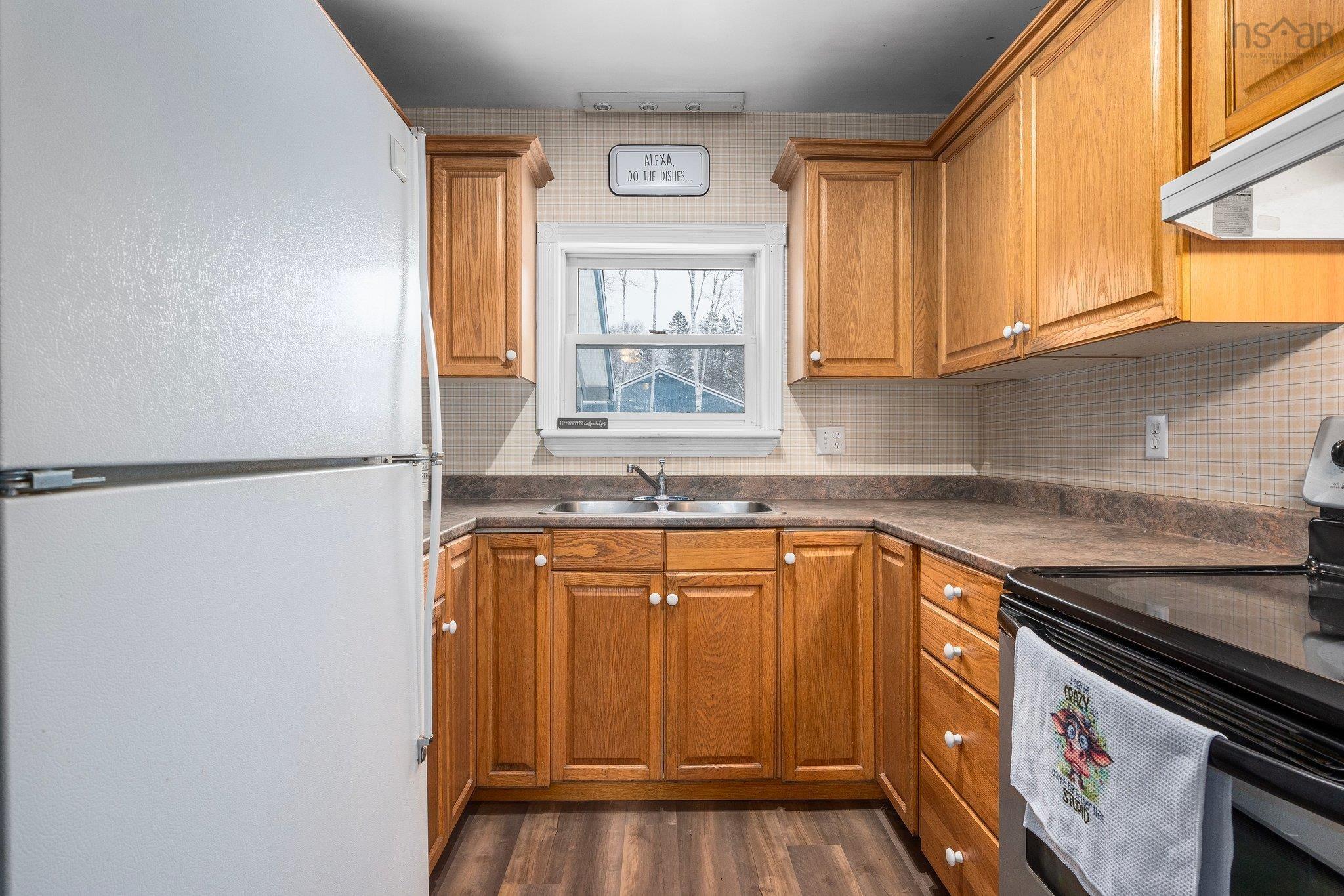 $495,000.00: 1714 Highway 360, Garland