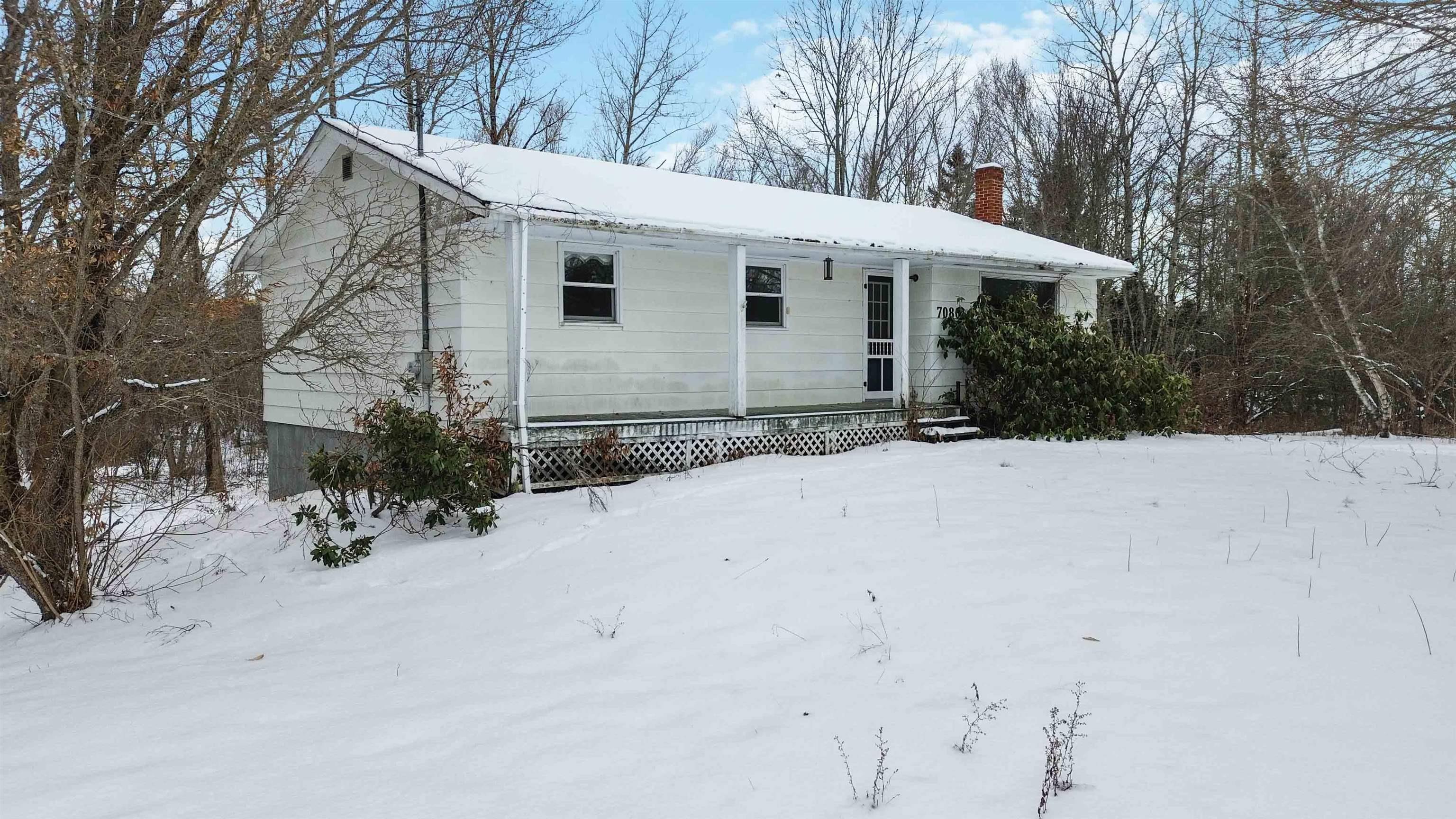 $275,000.00: 7080 Brooklyn Street, Brooklyn Corner