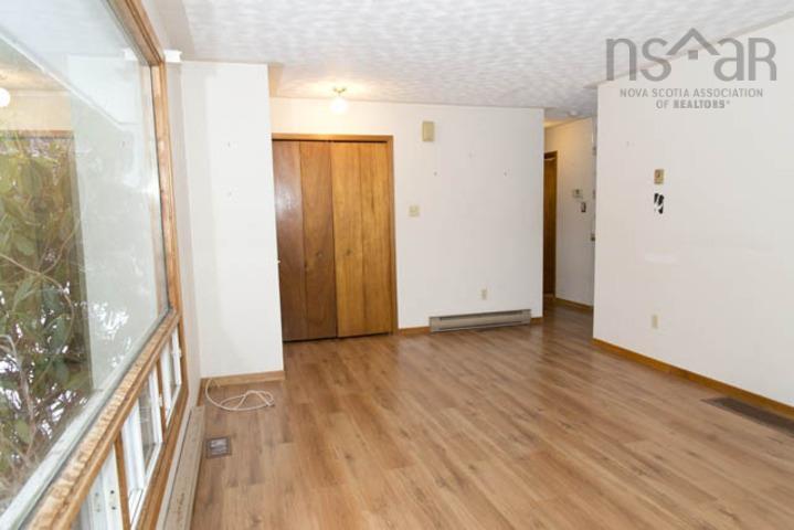 $275,000.00: 7080 Brooklyn Street, Brooklyn Corner