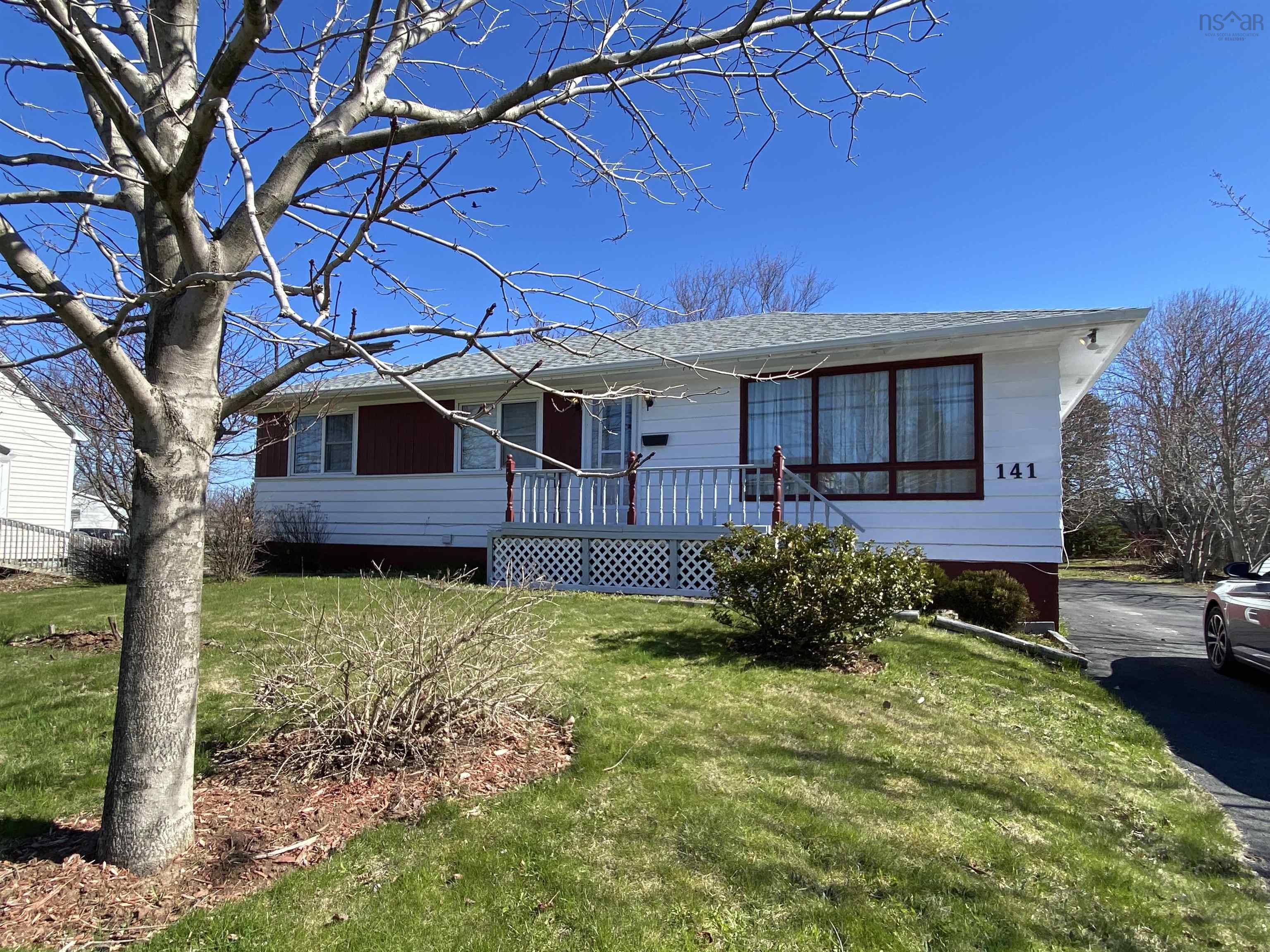 $299,800.00: 141 South Street, Glace Bay