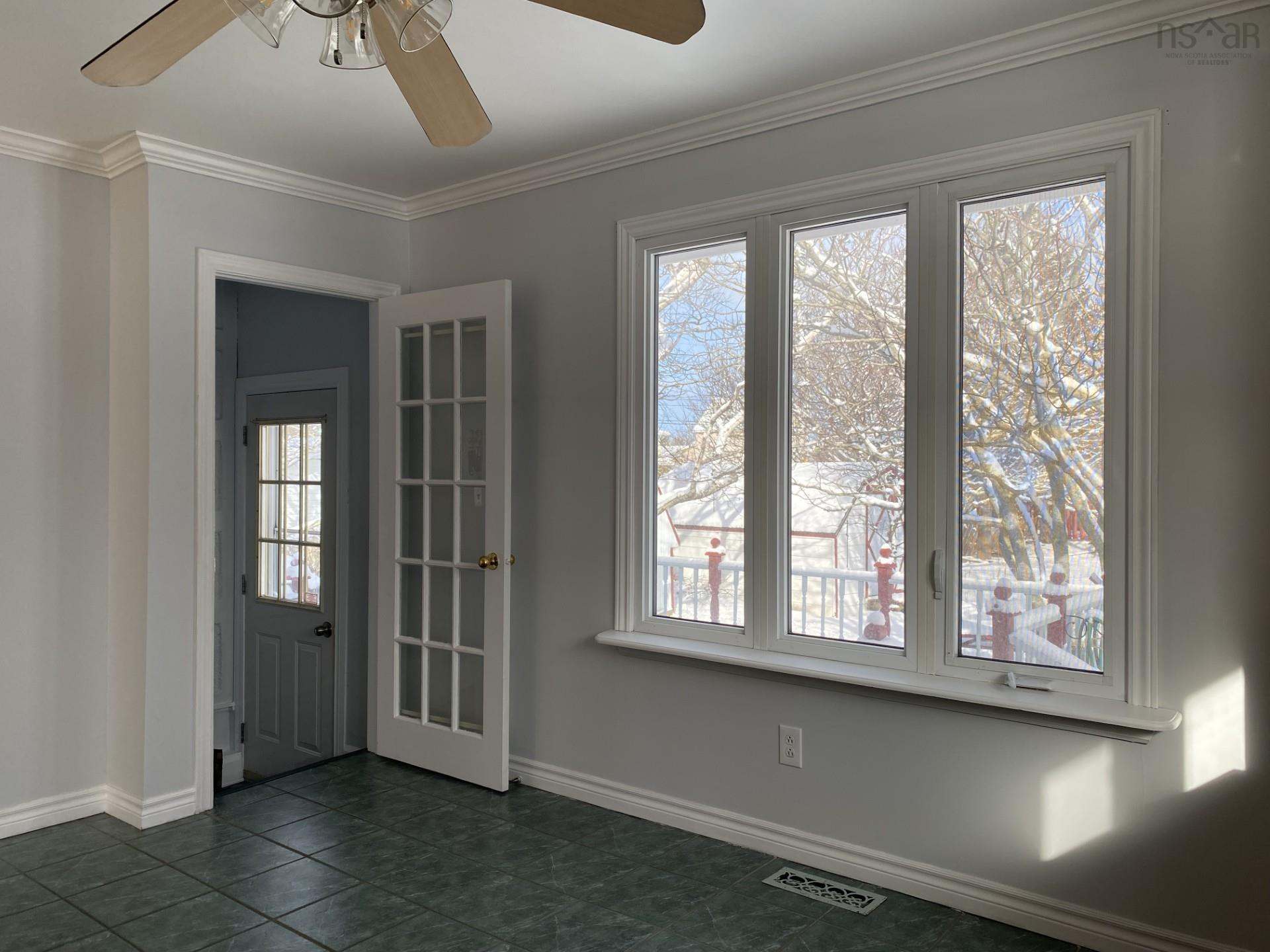 $299,800.00: 141 South Street, Glace Bay