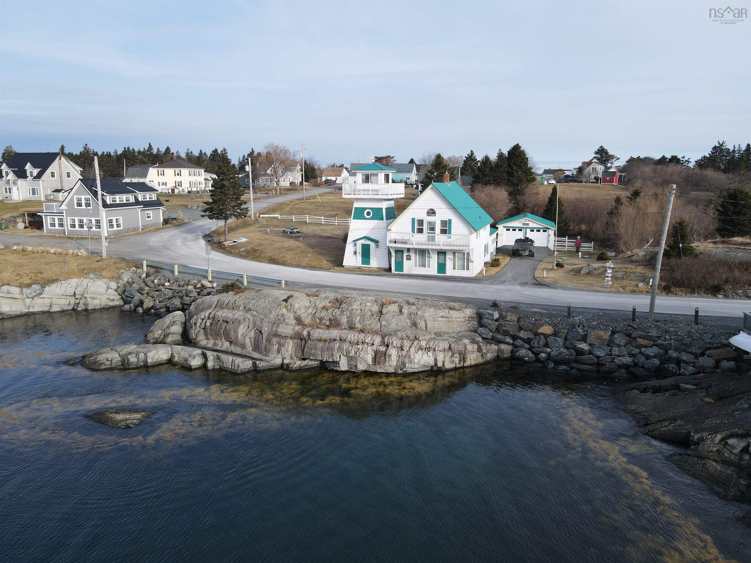 $375,000.00: 91 The Point Road, Blue Rocks