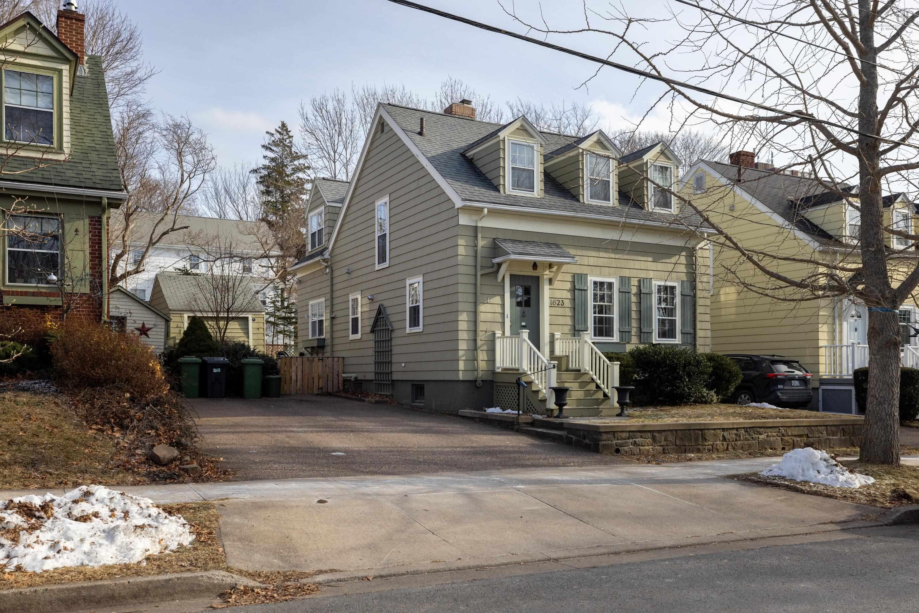 $1,149,900.00: 1623 Cambridge Street, Halifax