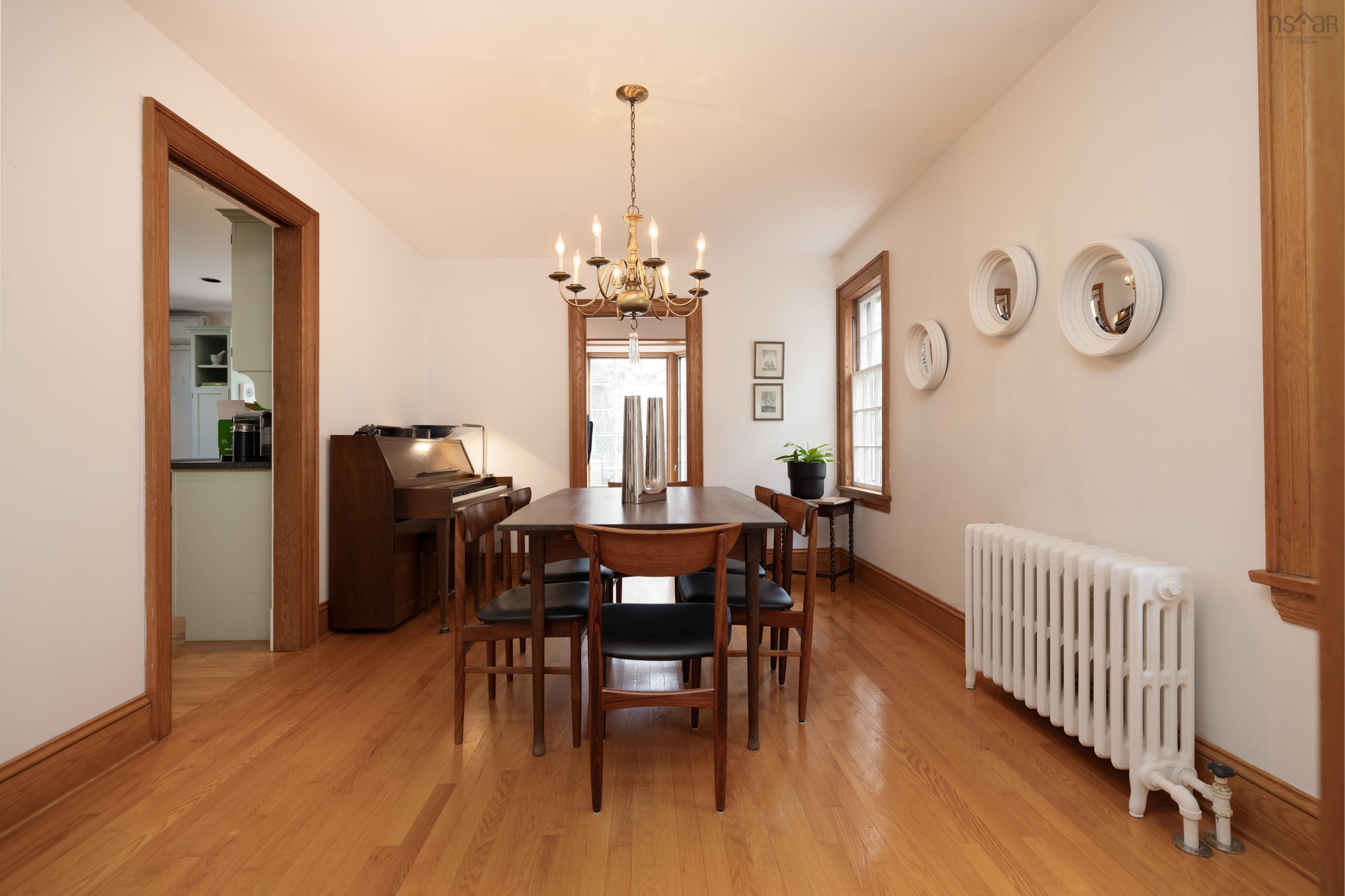 $1,149,900.00: 1623 Cambridge Street, Halifax