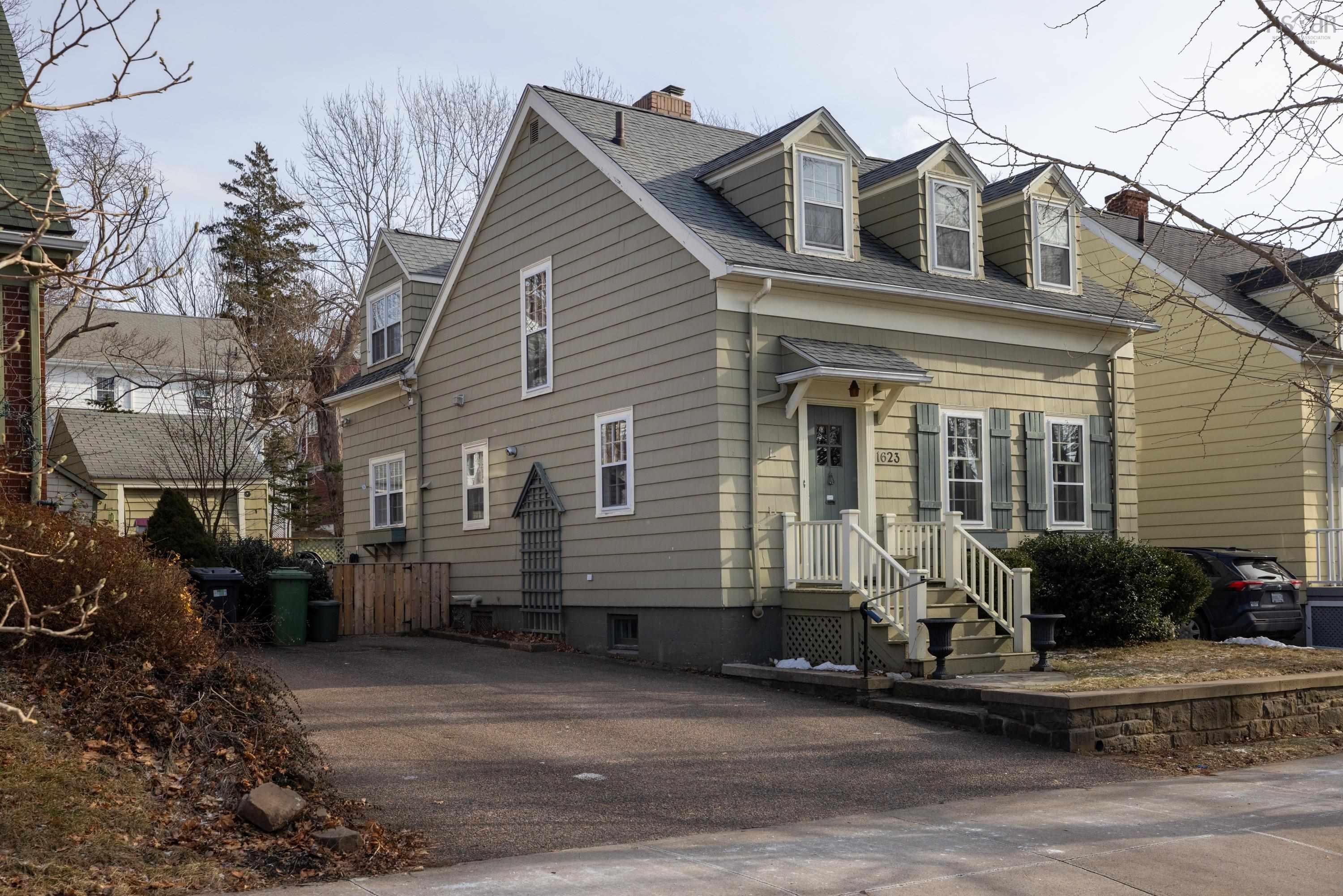 $1,149,900.00: 1623 Cambridge Street, Halifax