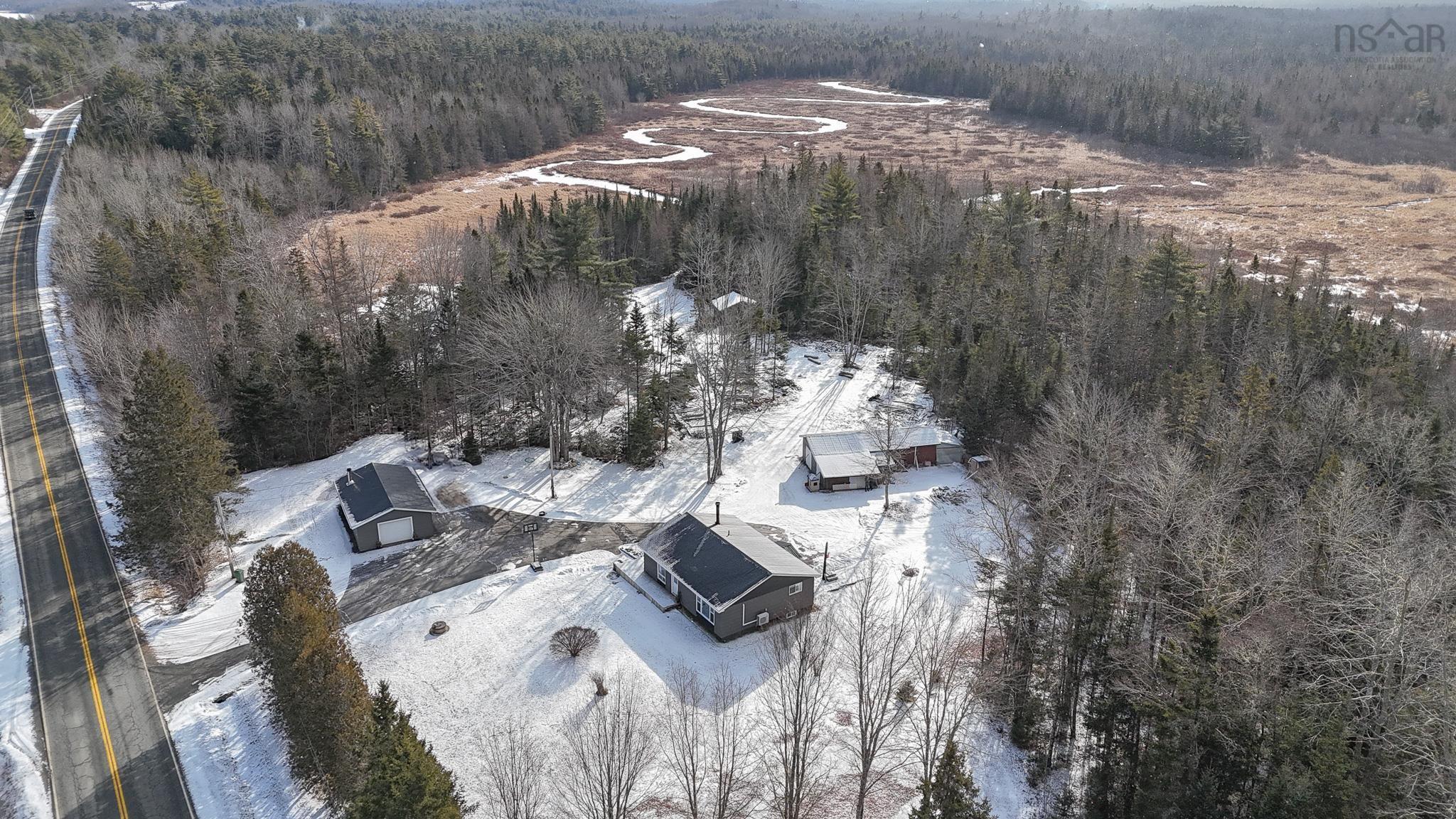 $329,900.00: 679 Highway 208, Simpsons Corner
