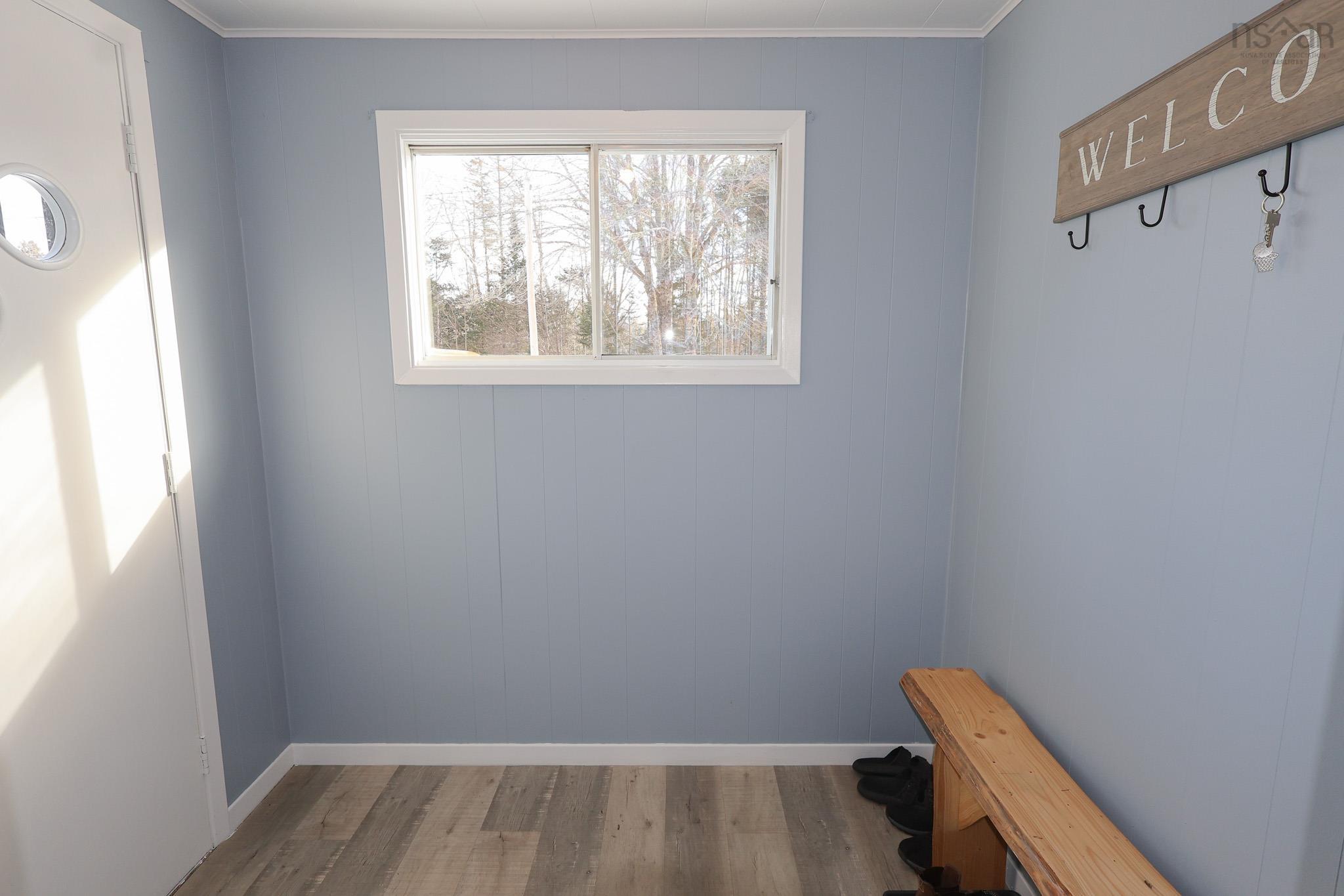 $329,900.00: 679 Highway 208, Simpsons Corner