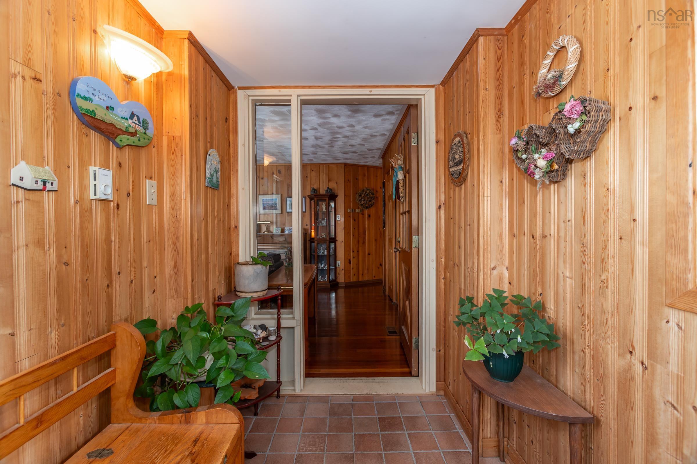 $599,900.00: 5270 Highway 1, Granville Centre