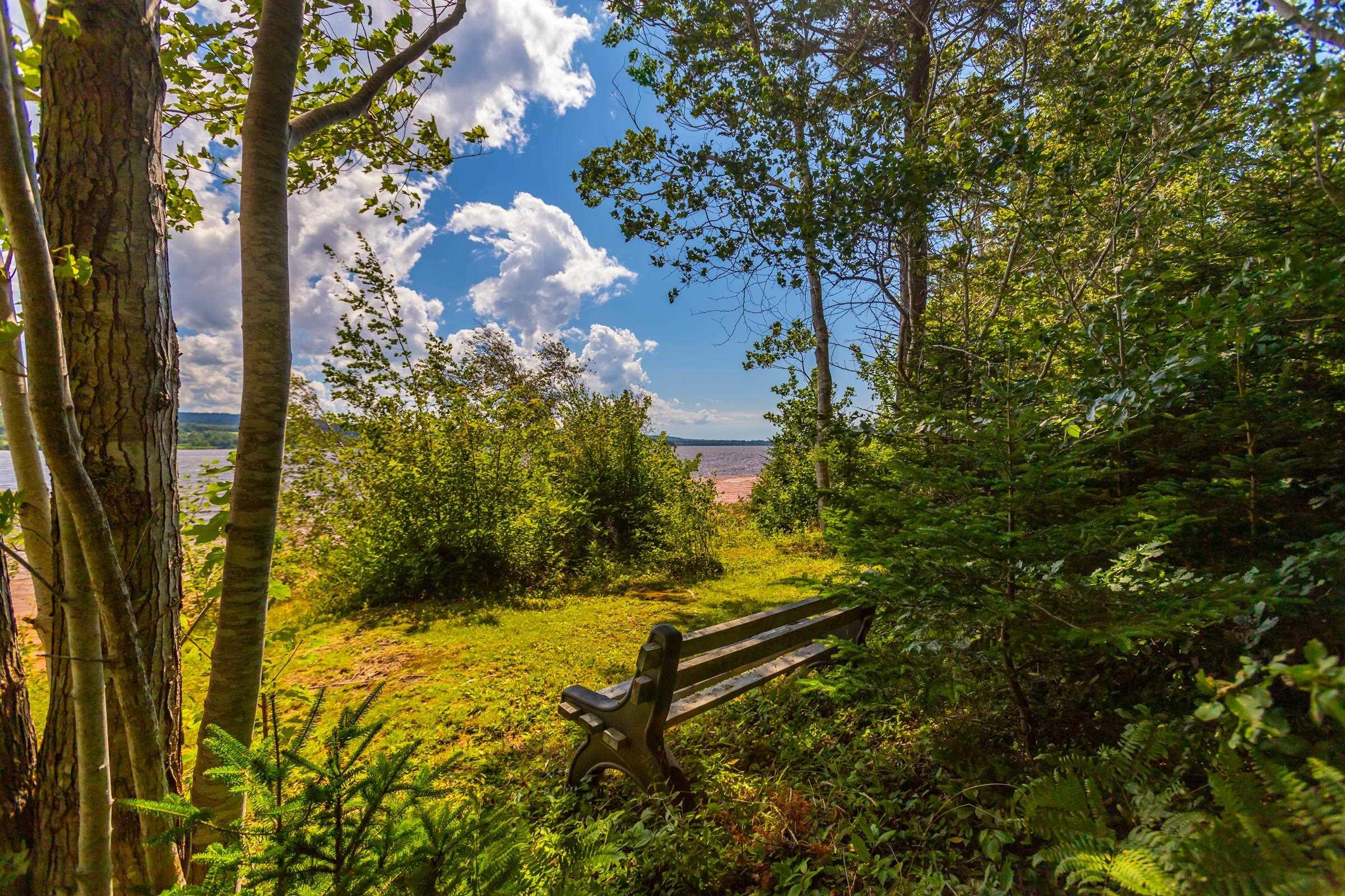 $599,900.00: 5270 Highway 1, Granville Centre