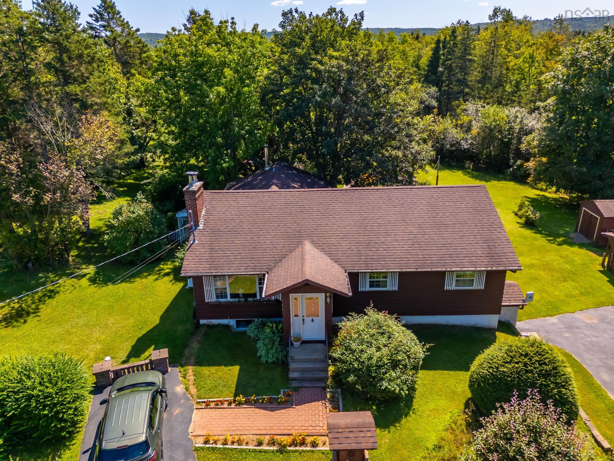 $599,900.00: 5270 Highway 1, Granville Centre