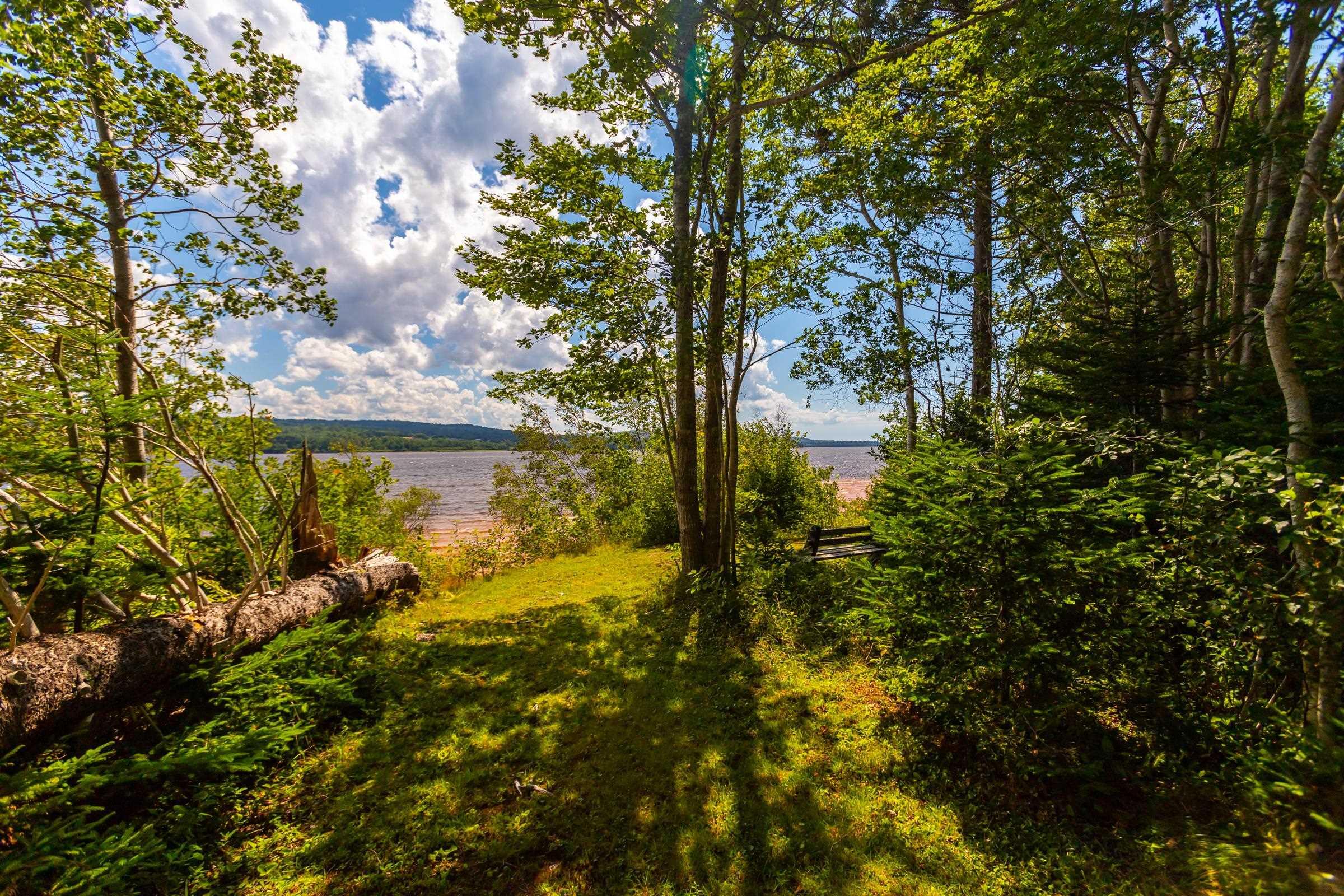 $599,900.00: 5270 Highway 1, Granville Centre