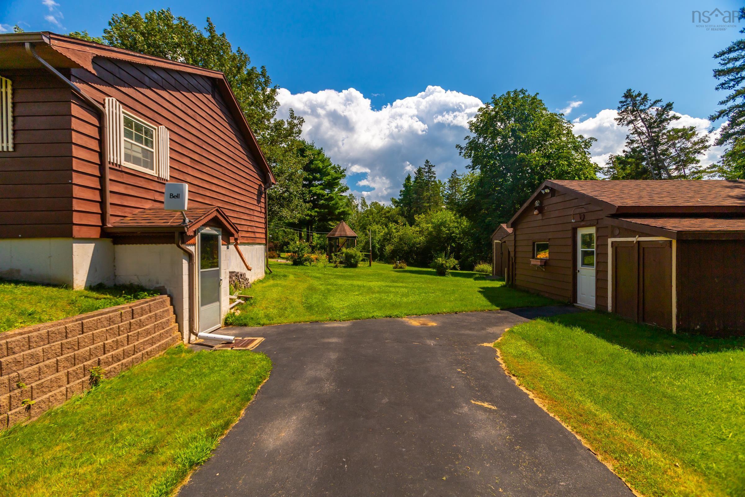 $599,900.00: 5270 Highway 1, Granville Centre