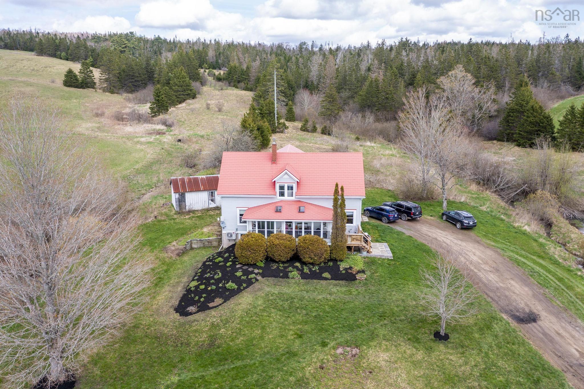 $799,500.00: 386 Truro Road, North River