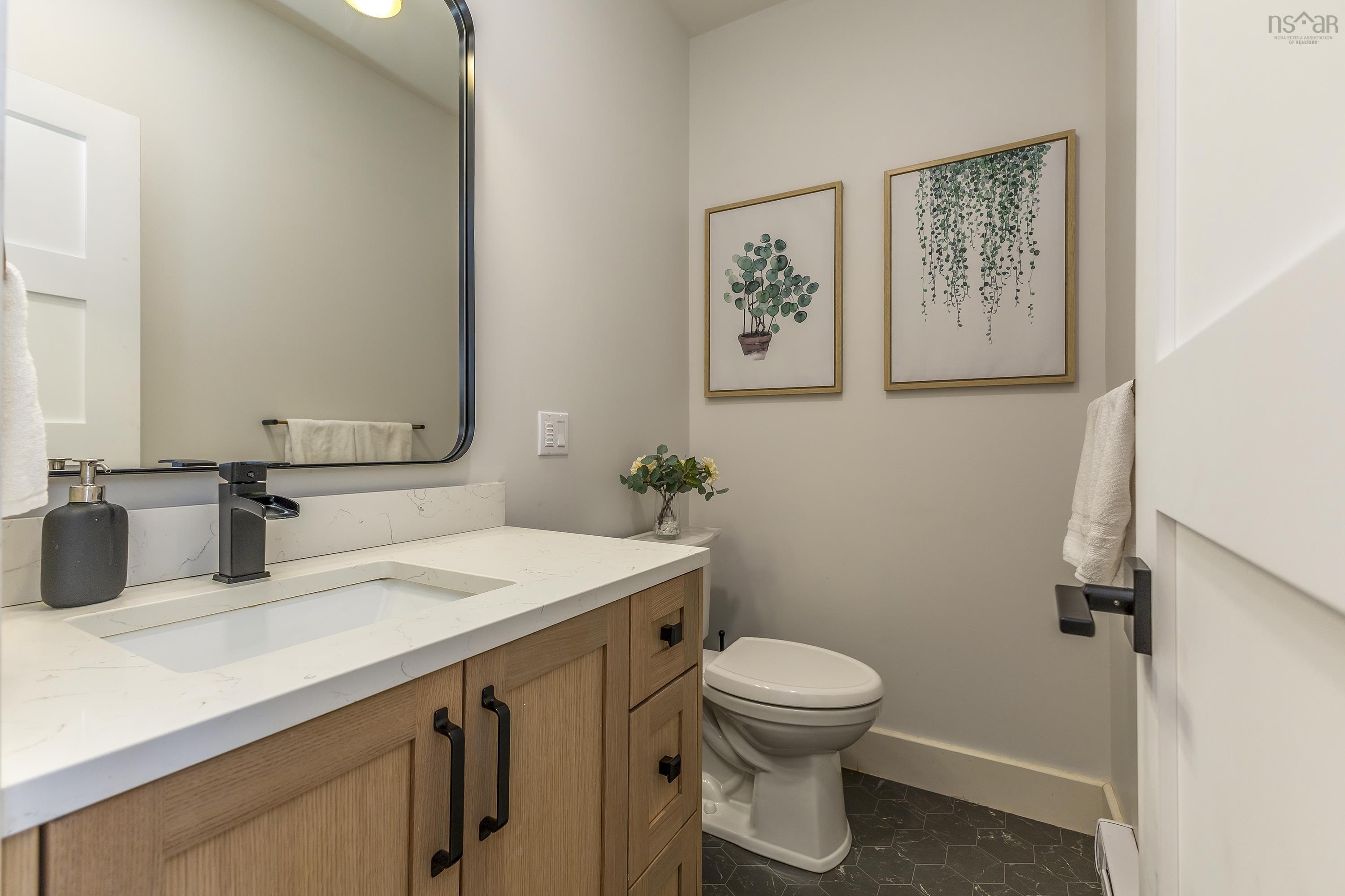 $799,500.00: 386 Truro Road, North River