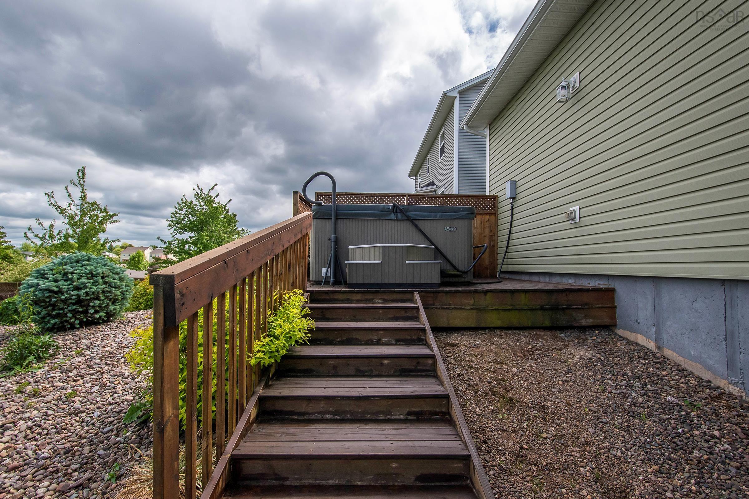 $675,000.00: 38 Clover Lane, Falmouth