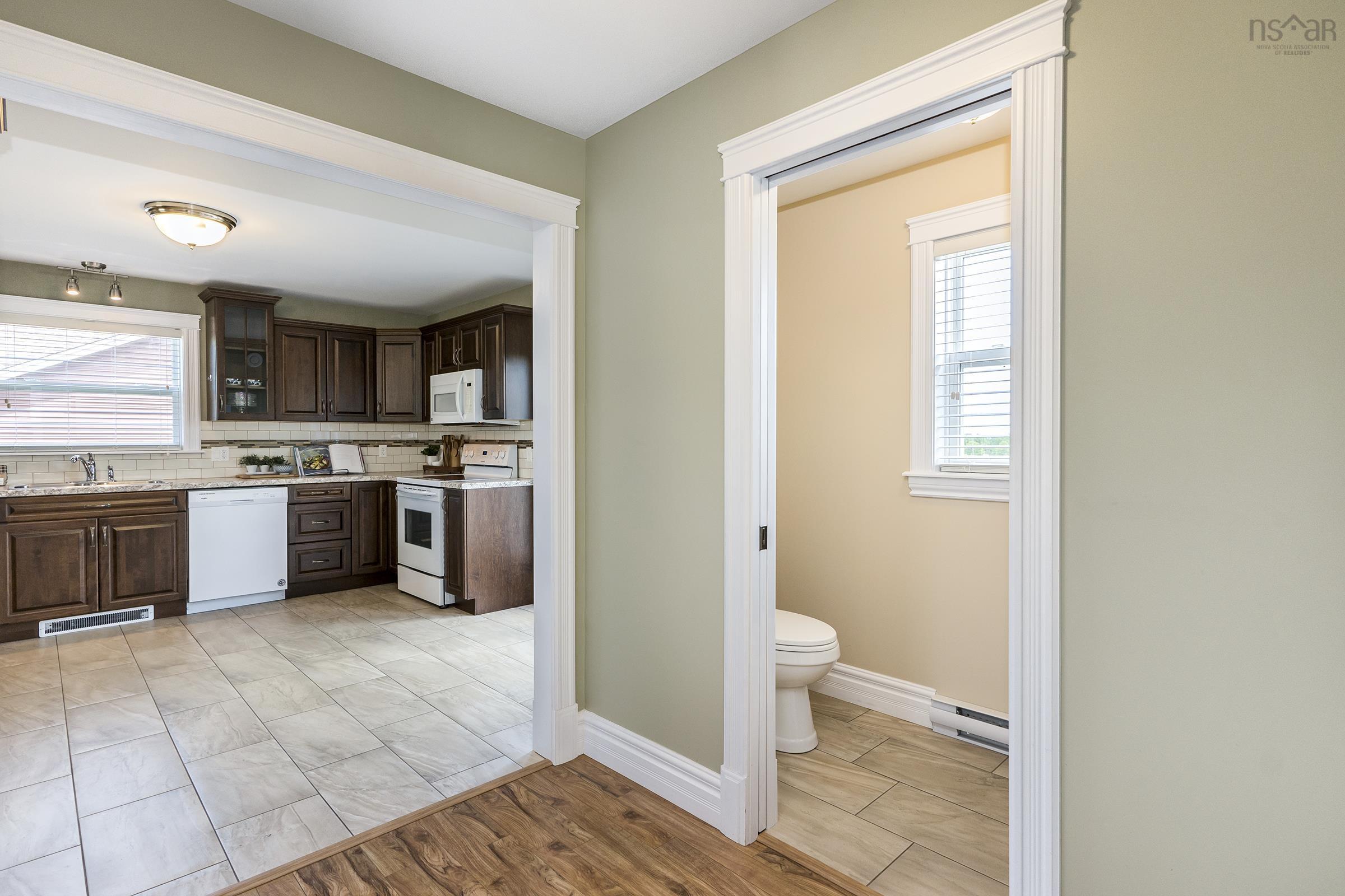$675,000.00: 38 Clover Lane, Falmouth