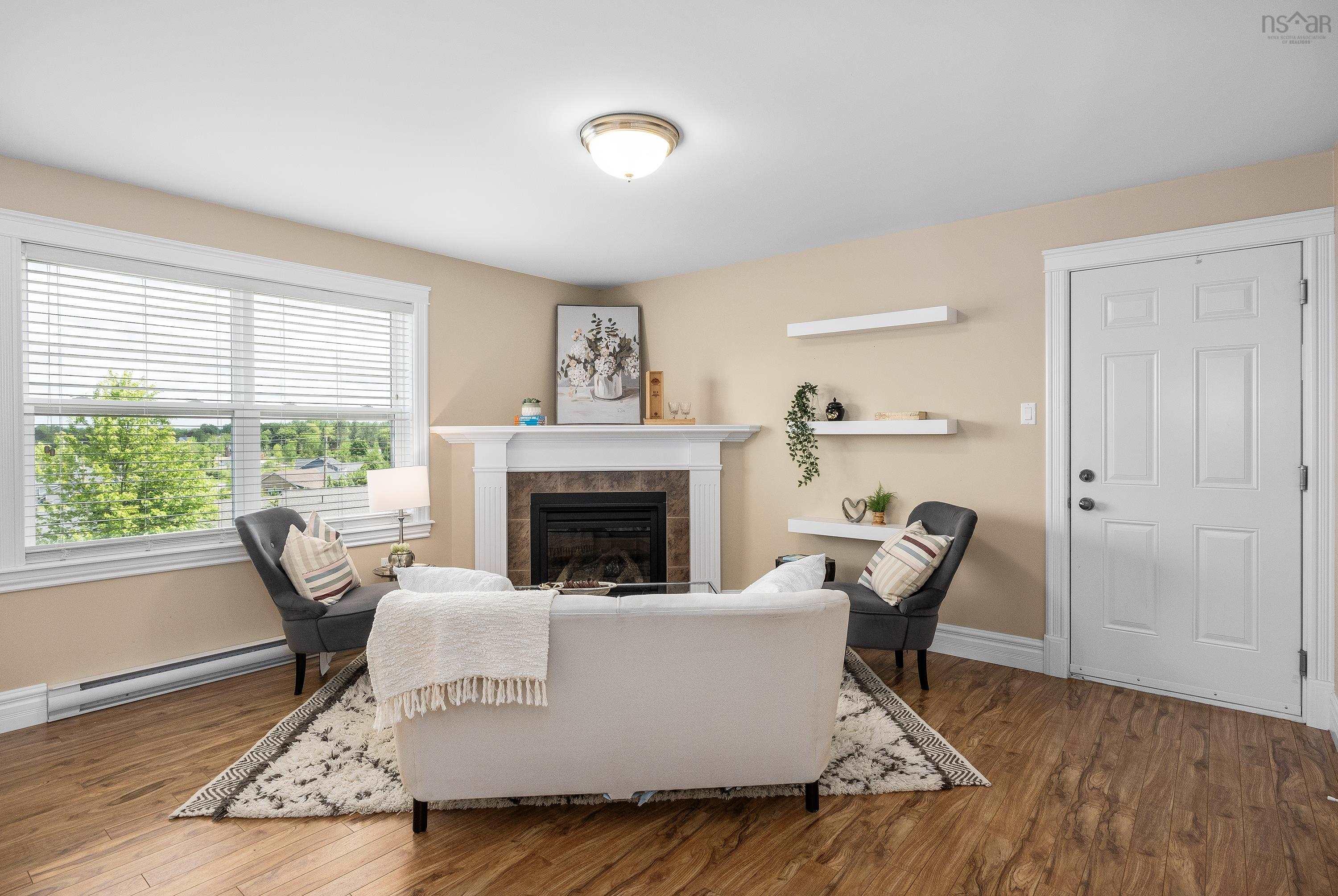 $675,000.00: 38 Clover Lane, Falmouth