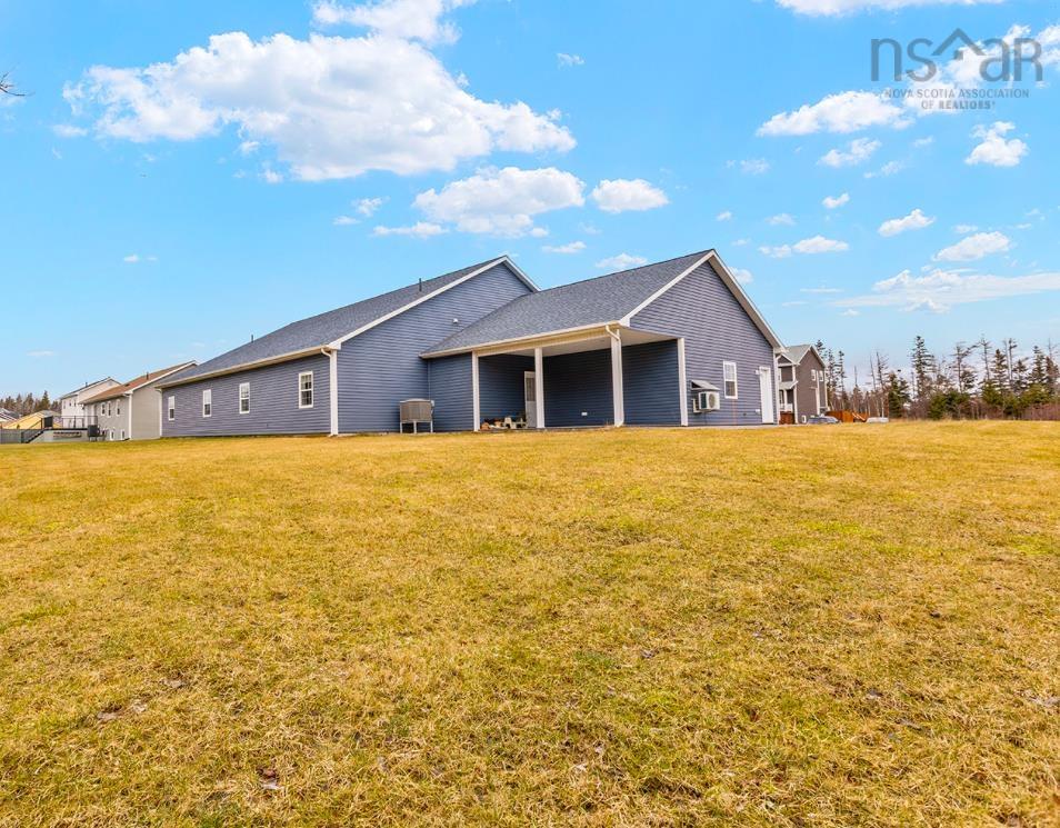$820,000.00: 335/337 Novak Drive, Westmount