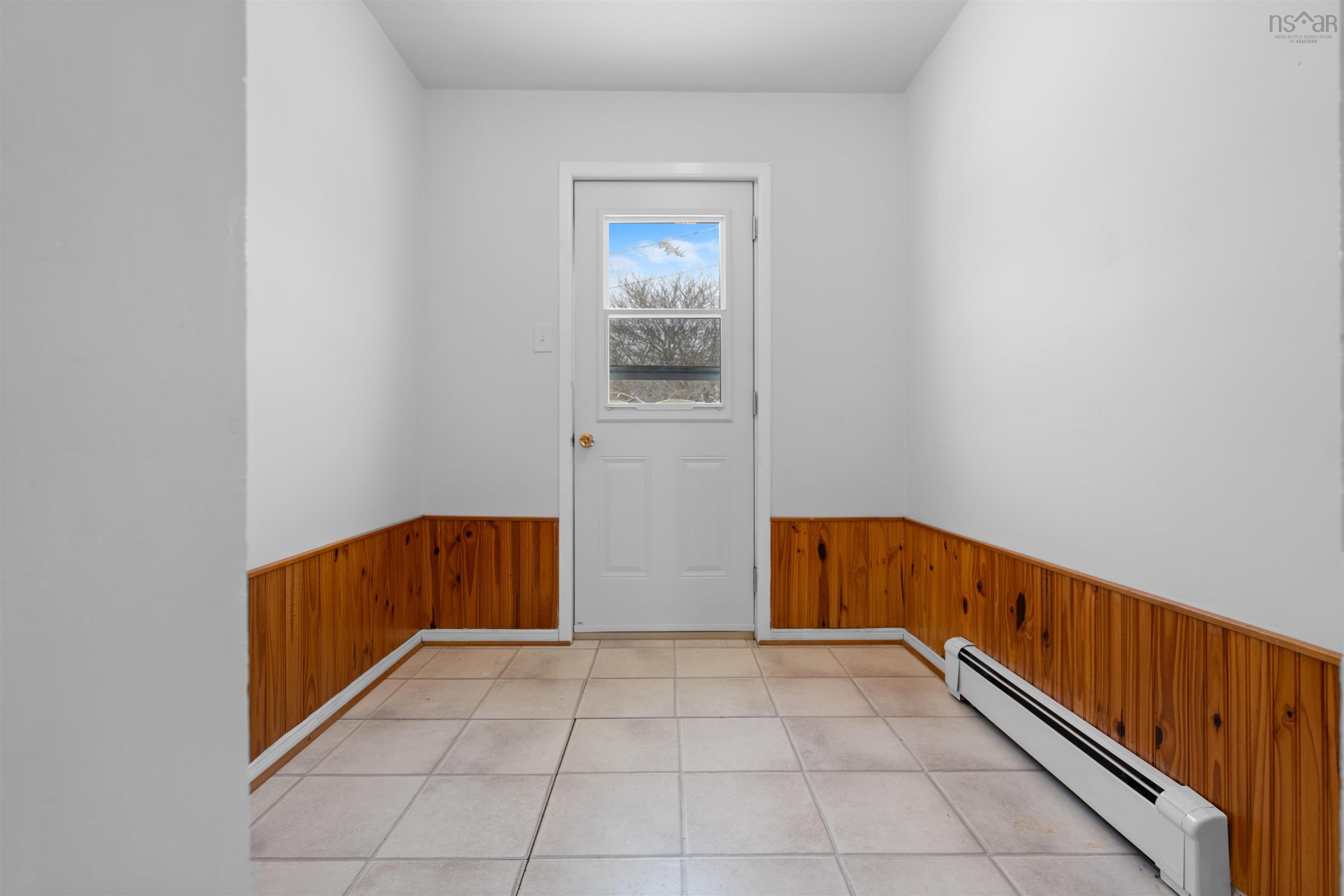 $299,900.00: 31 King Lane, Evanston