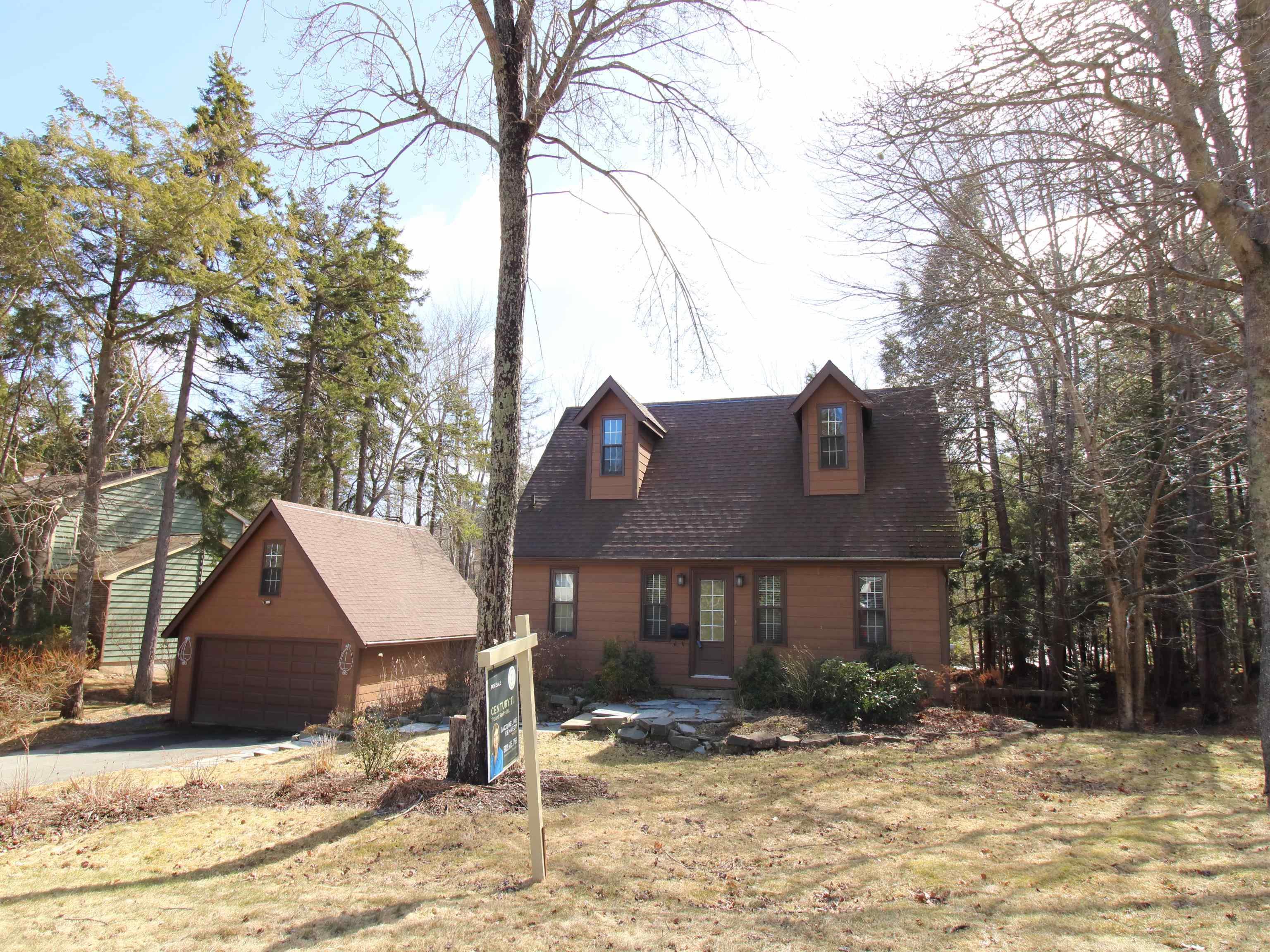 $775,000.00: 6 Mill Court, Bedford