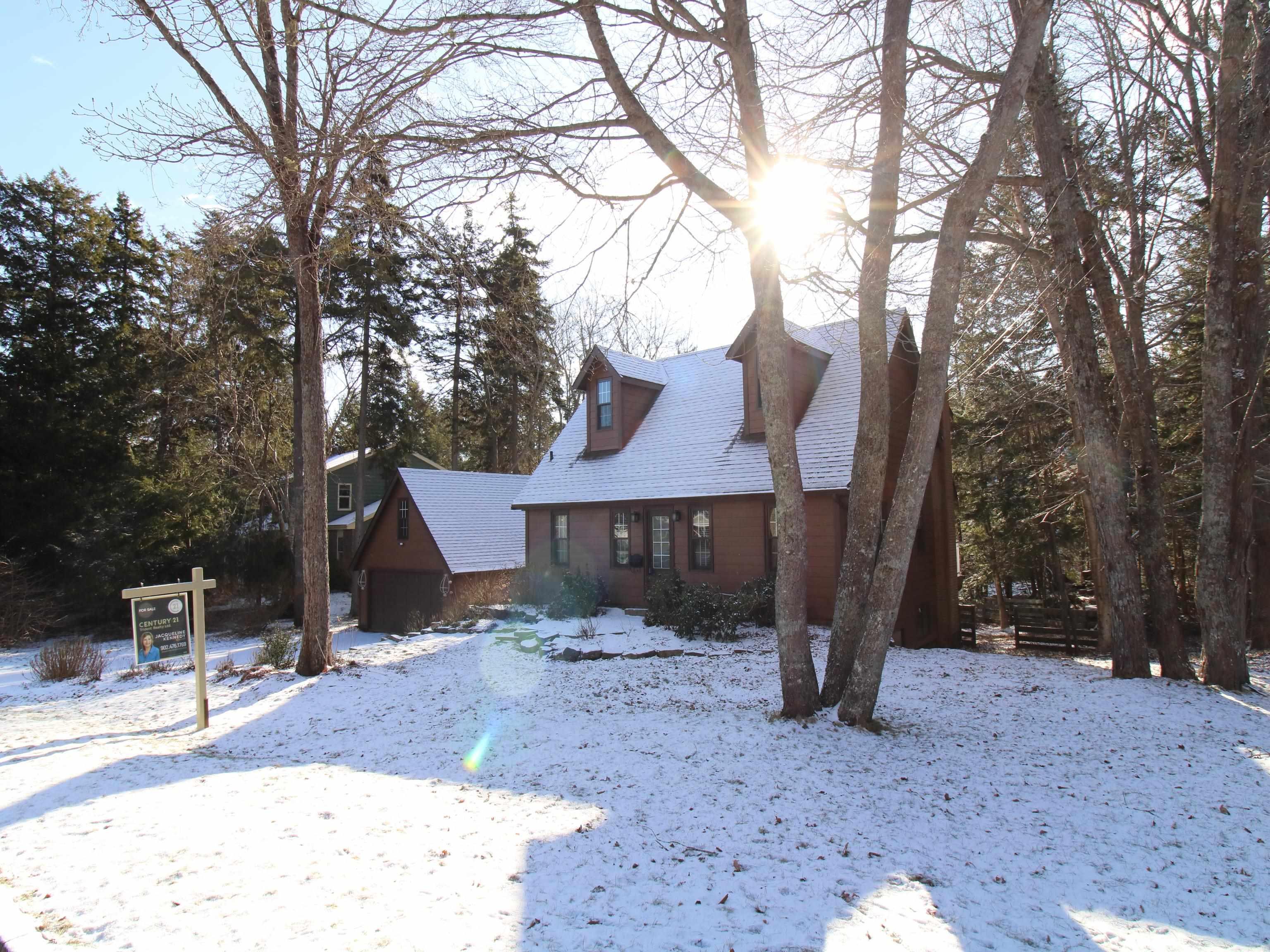 $775,000.00: 6 Mill Court, Bedford