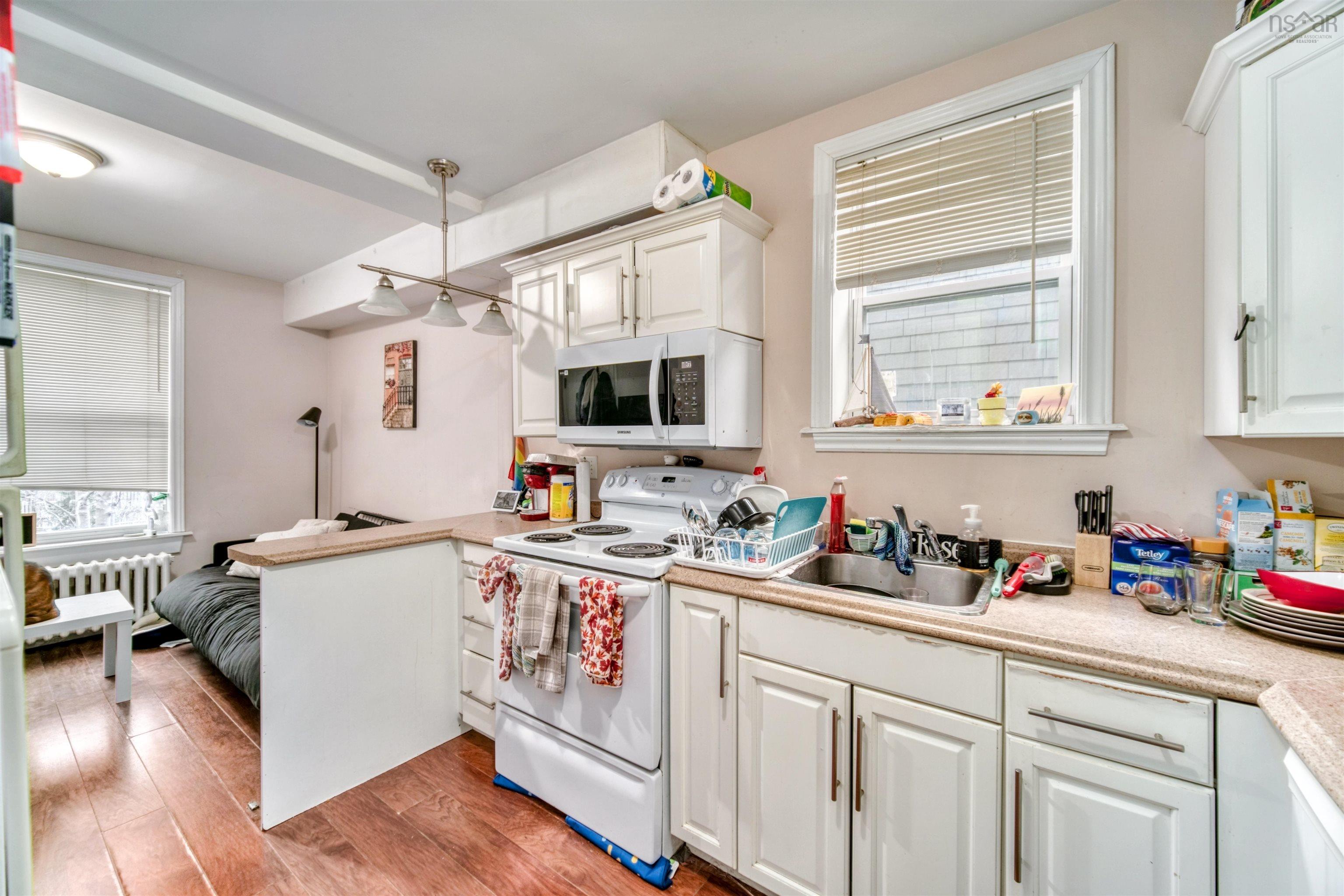$1,699,900.00: 1135 South Park Street, Halifax