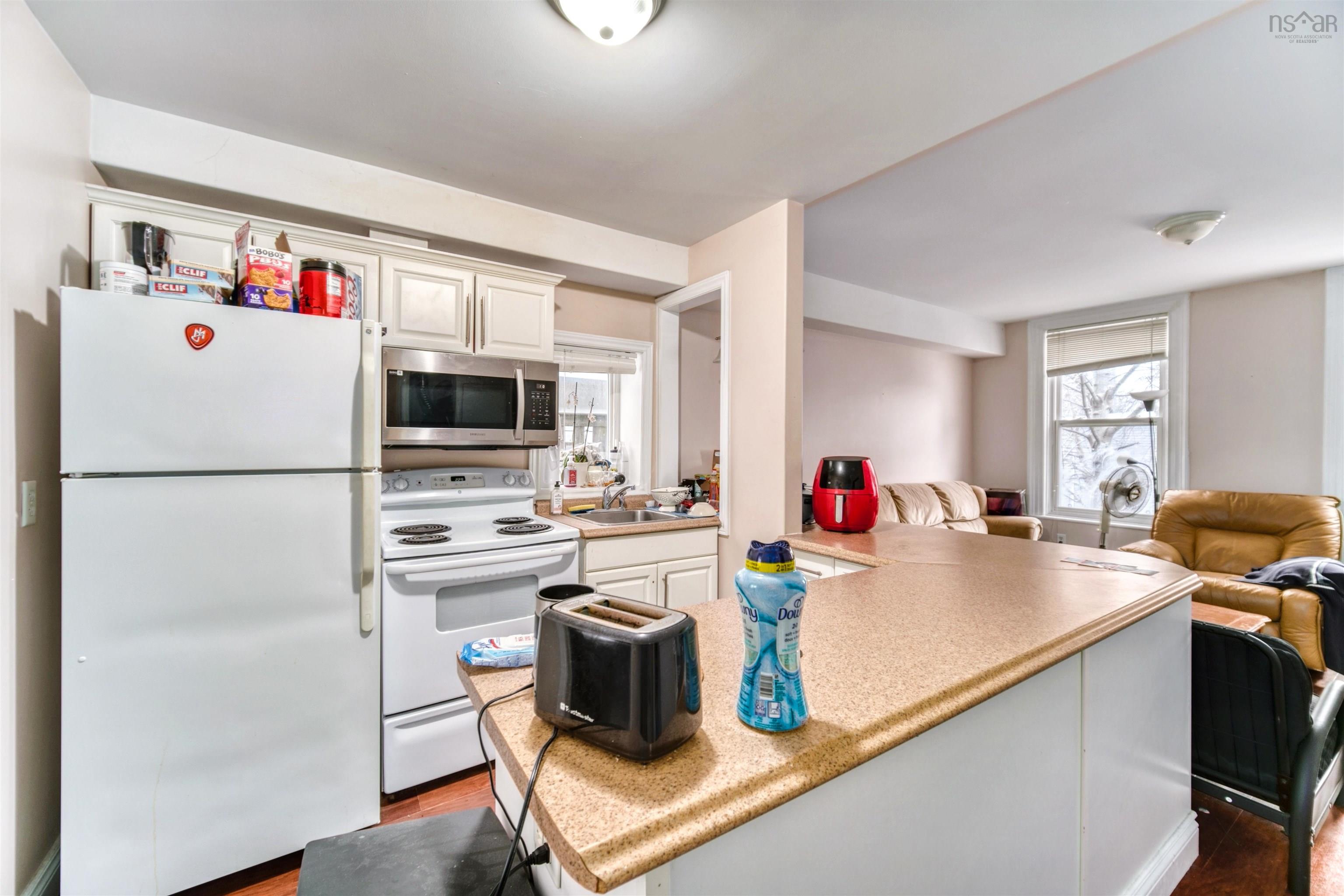 $1,699,900.00: 1135 South Park Street, Halifax