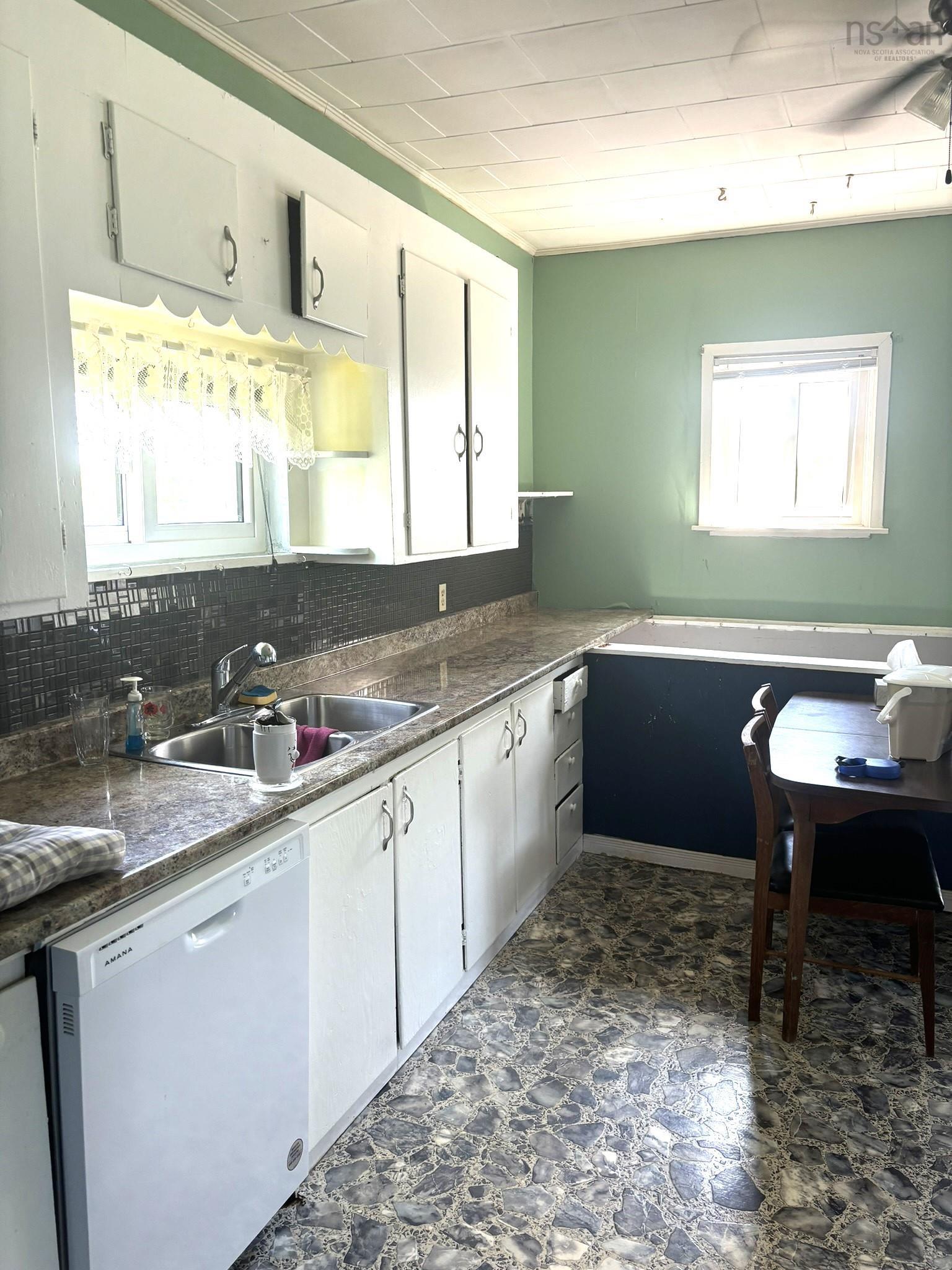 $179,900.00: 220 Willow Street, Parrsboro